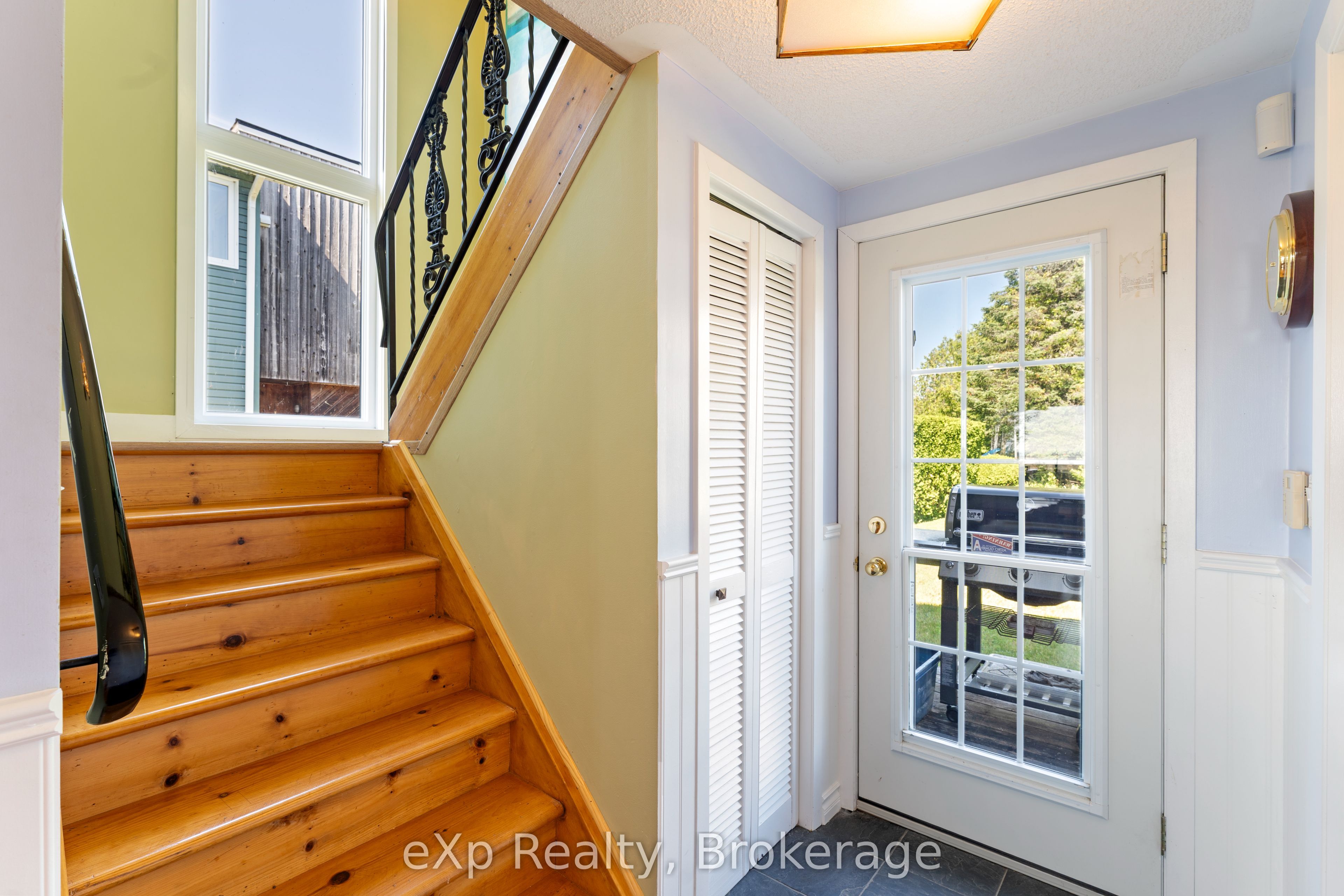 329 Bay Street Property Photo 22