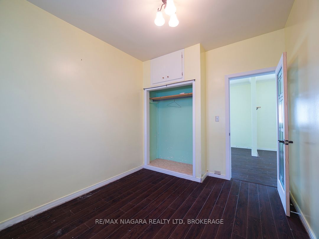 58 Christmas Street Property Photo 28