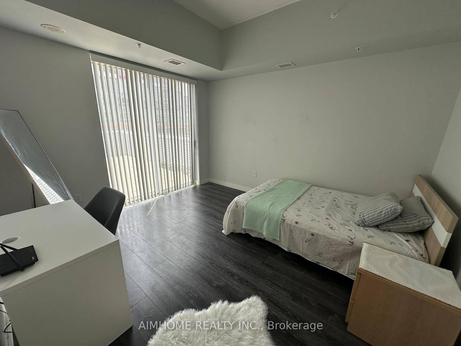 #309 - 318 Spruce Street Property Photo 9
