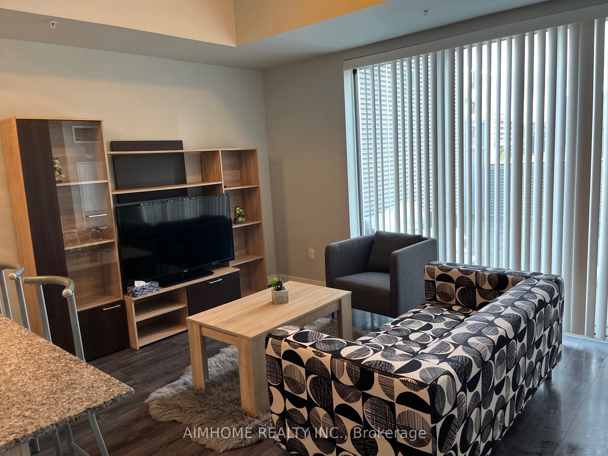 #309 - 318 Spruce Street Property Photo 13