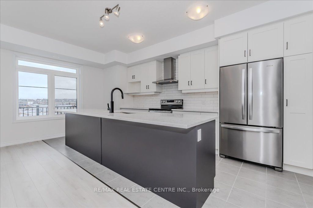 90 Lomond Lane Property Photo 1