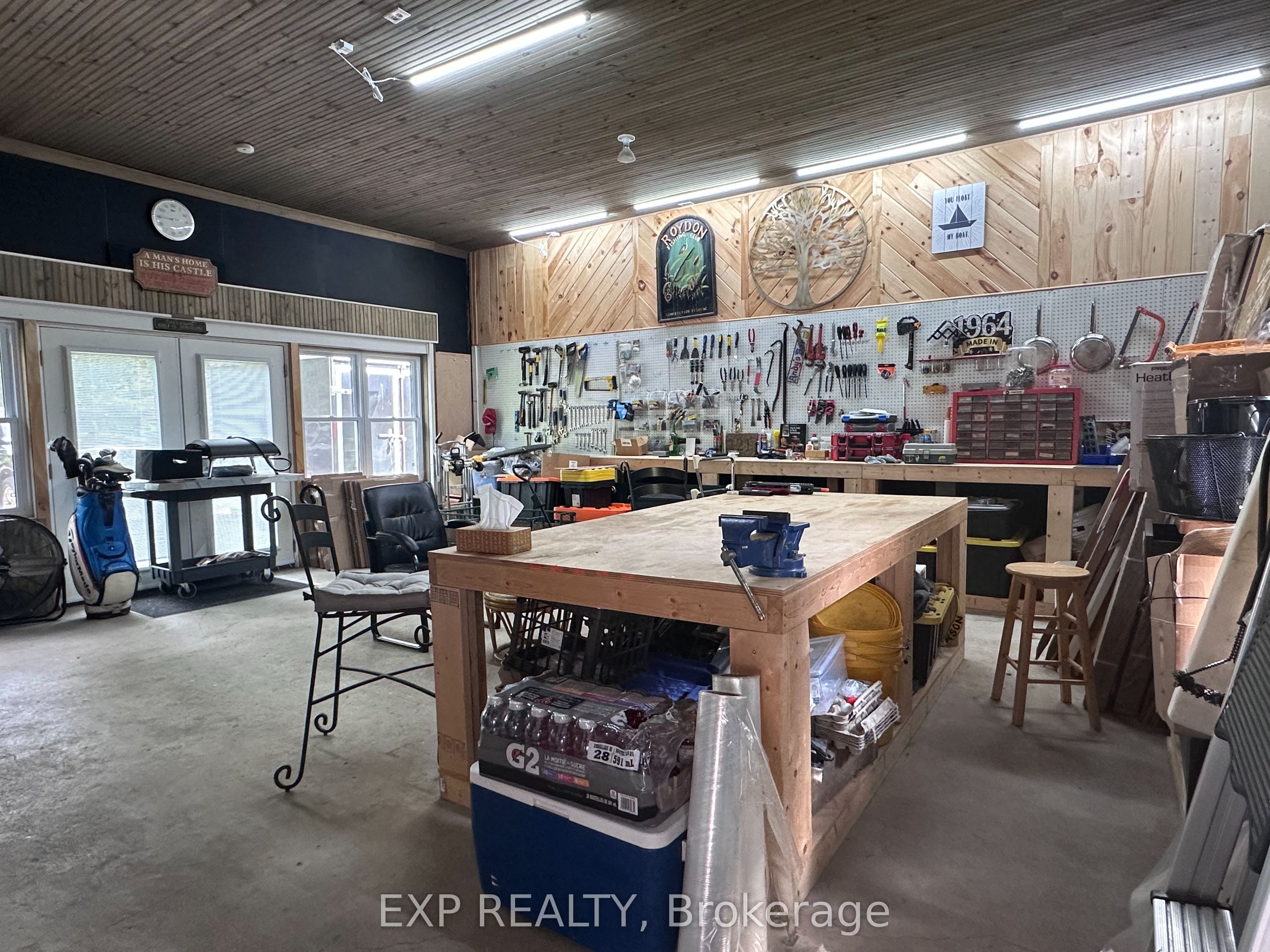 68 Thompson Place Property Photo 7