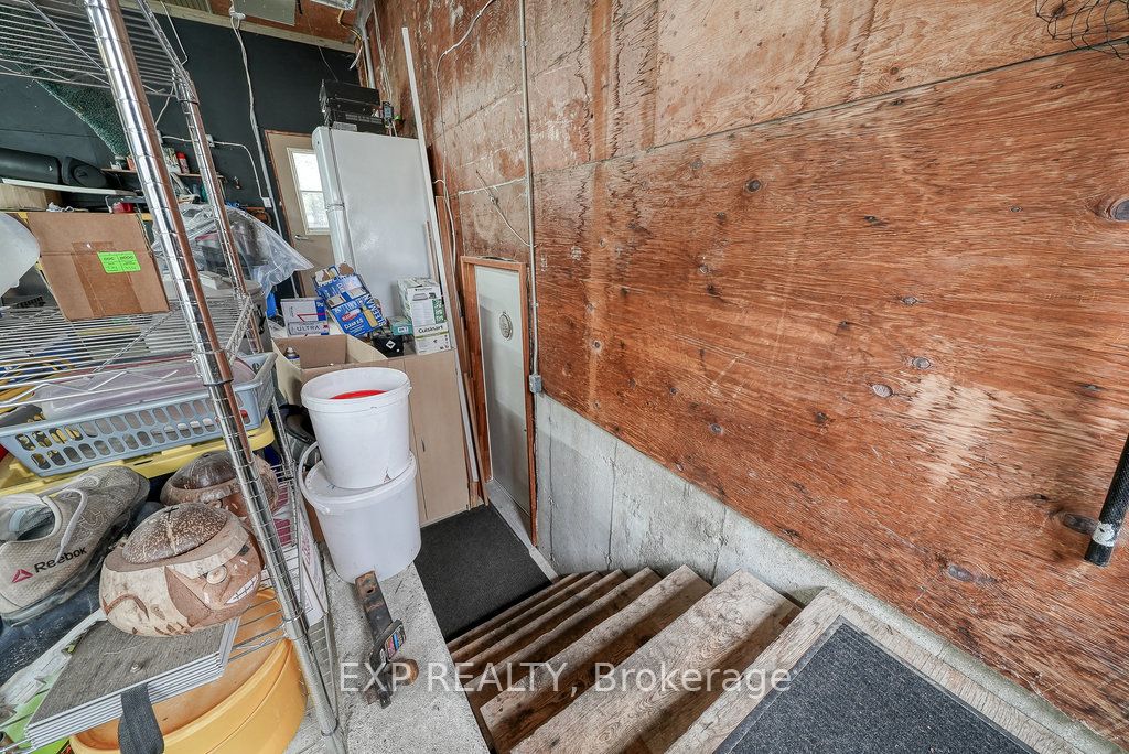 68 Thompson Place Property Photo 43