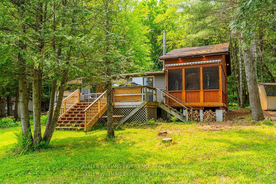 1049 Elsie Bay Dr Property Photo 1