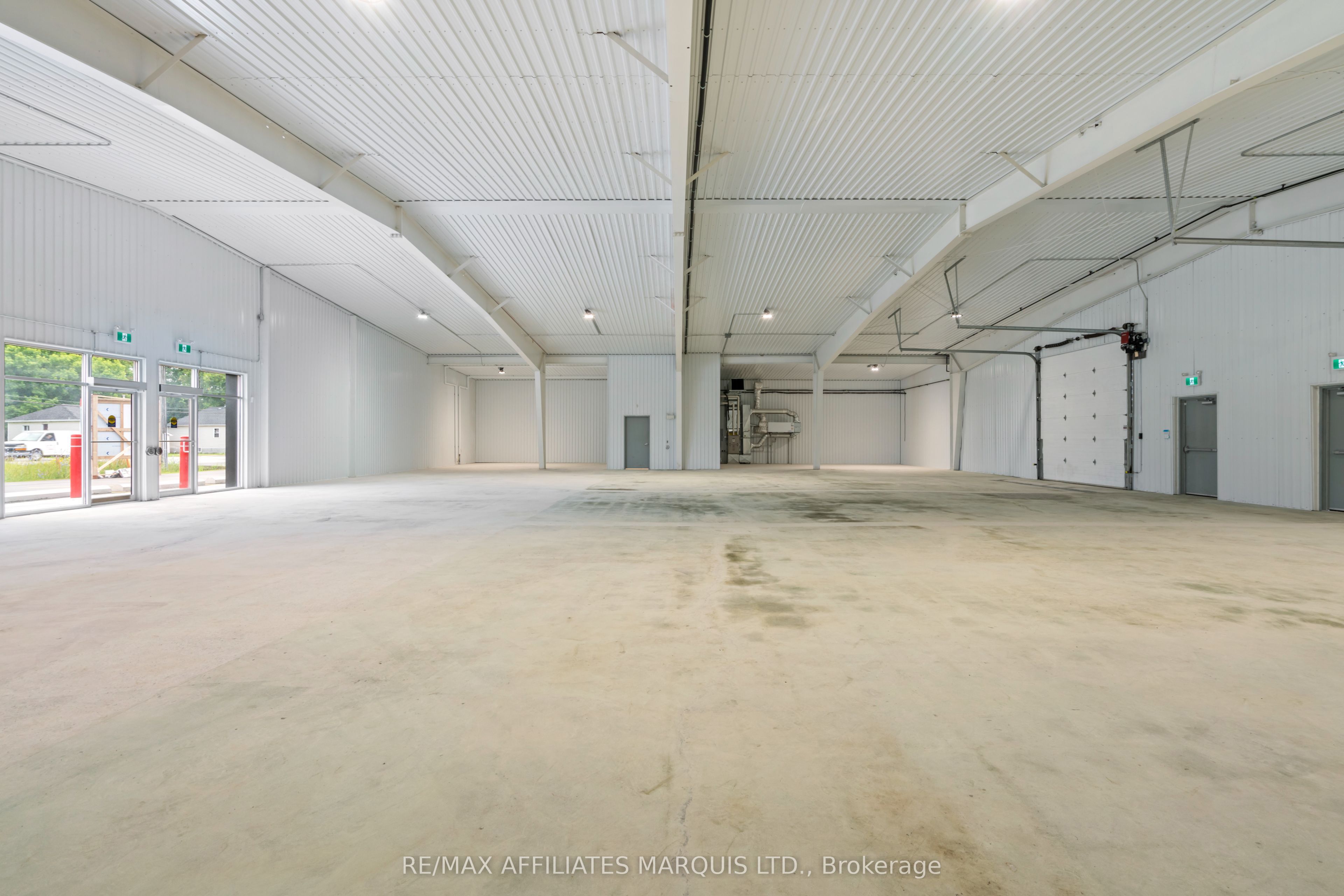 550 Stewart Boulevard Property Photo 18