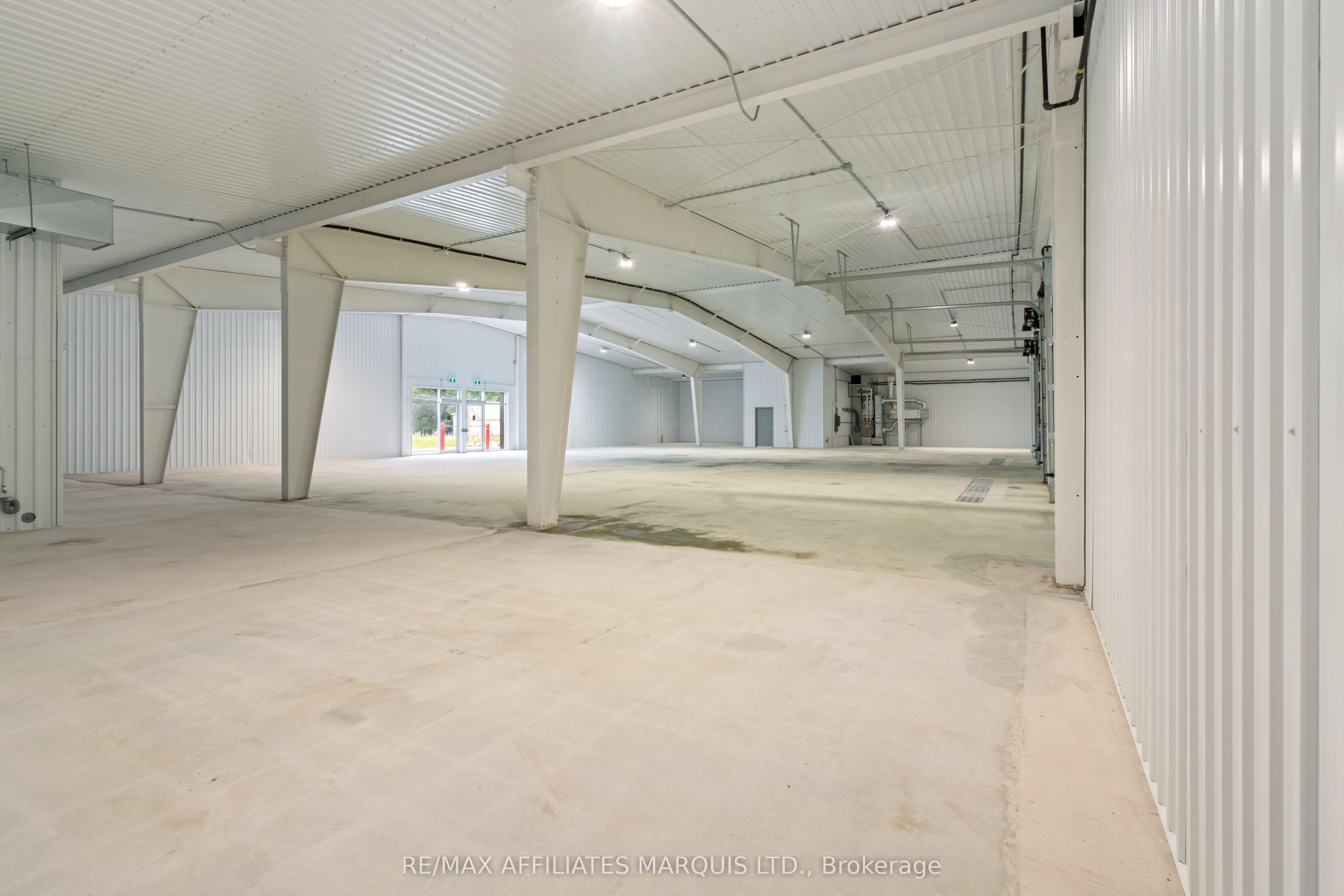 550 Stewart Boulevard Property Photo 19