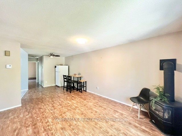75 Constable Court Property Photo 4