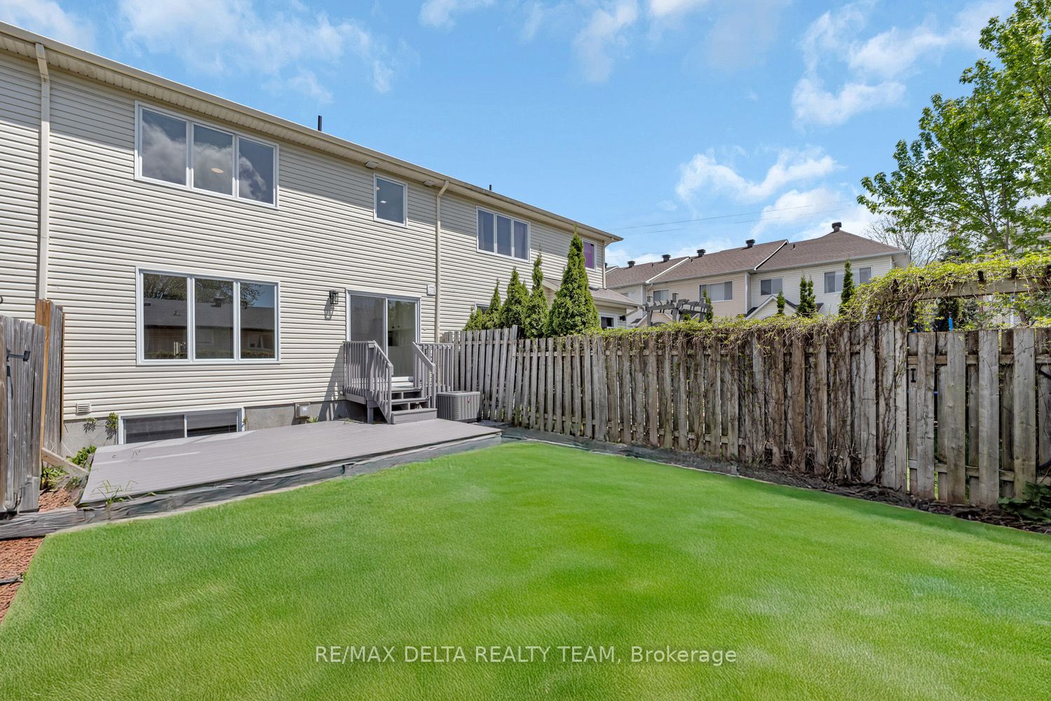 551 Casabella Drive Property Photo 36