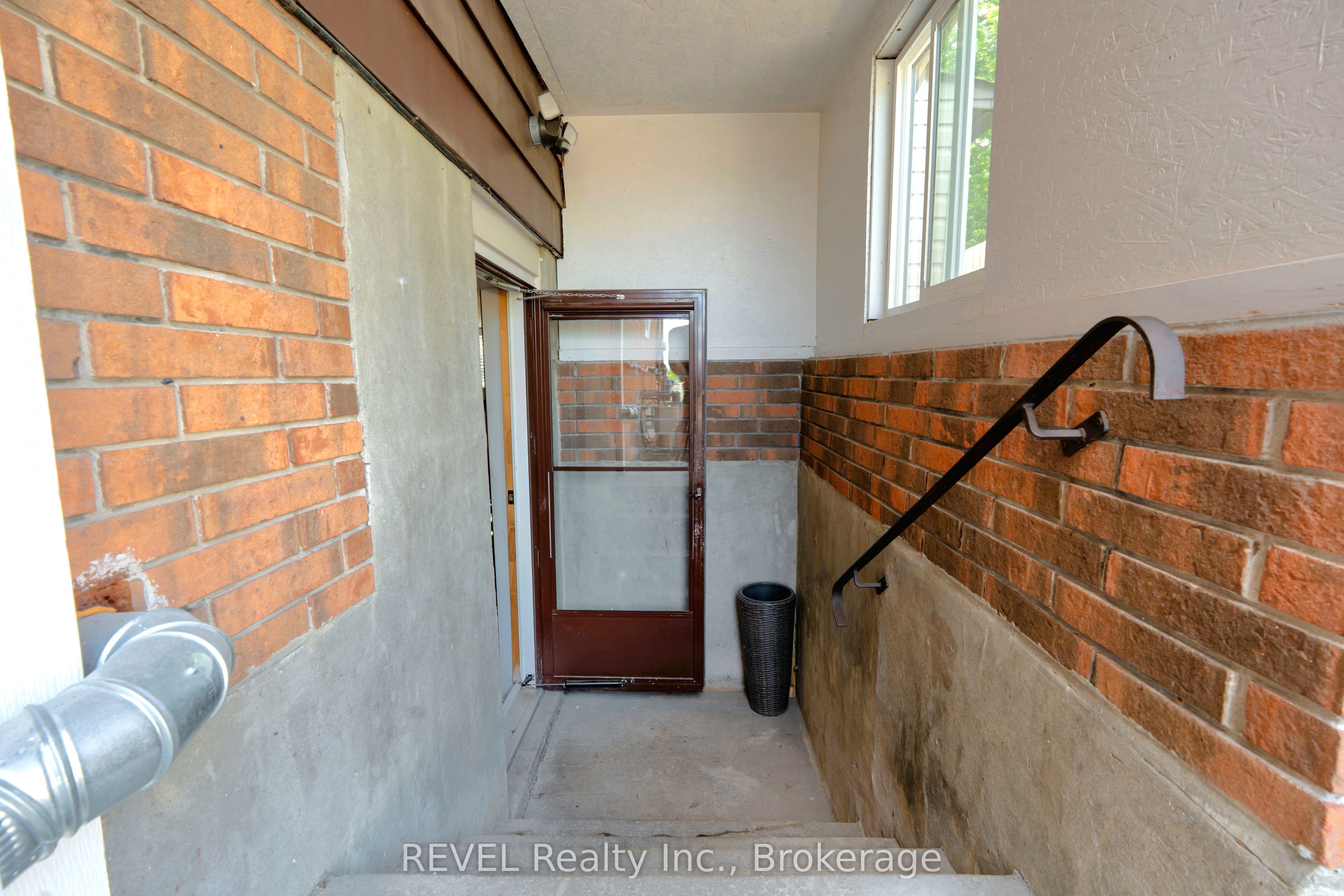 62 Green Maple Drive Property Photo 19