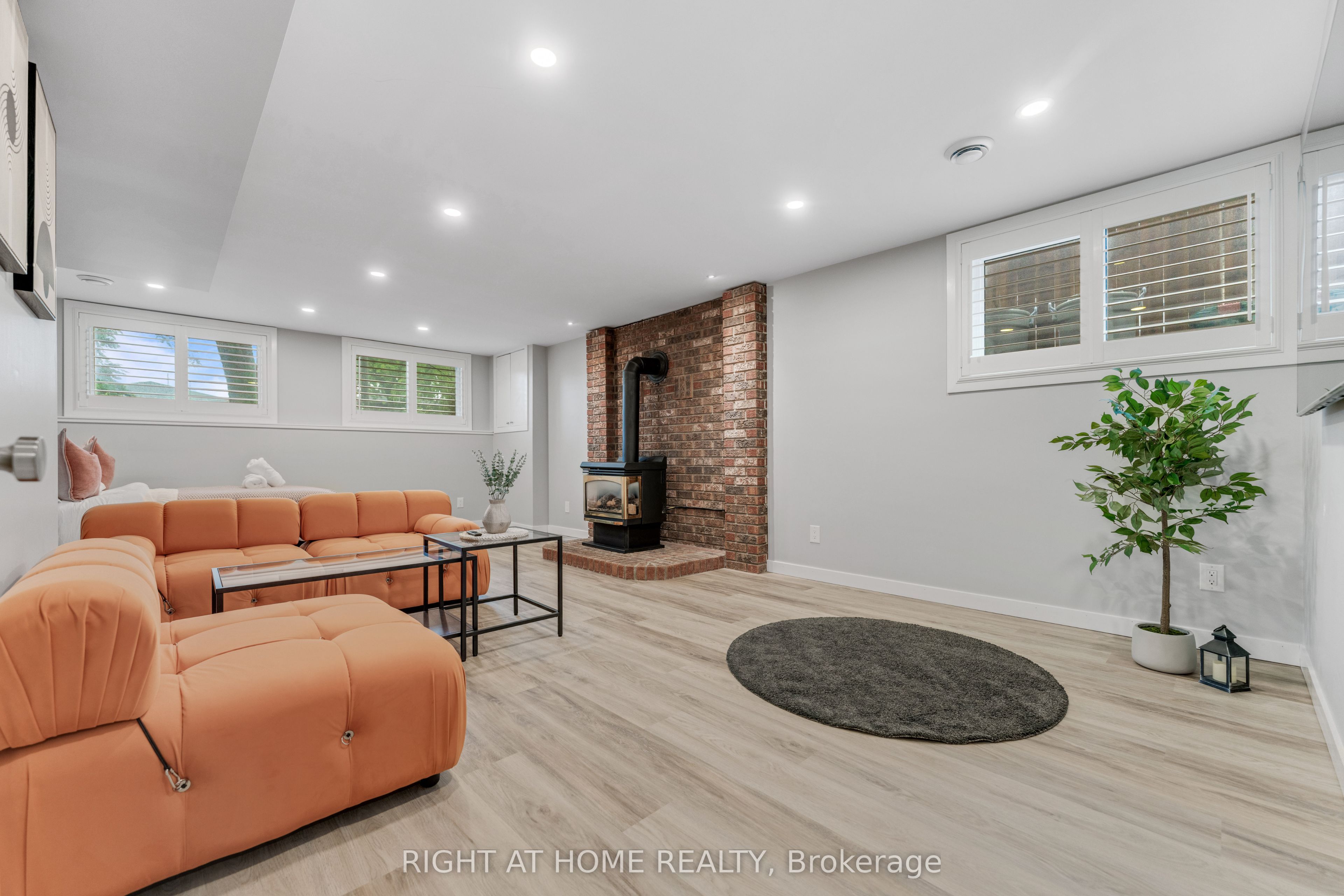 11 Nickel Street Property Photo 21