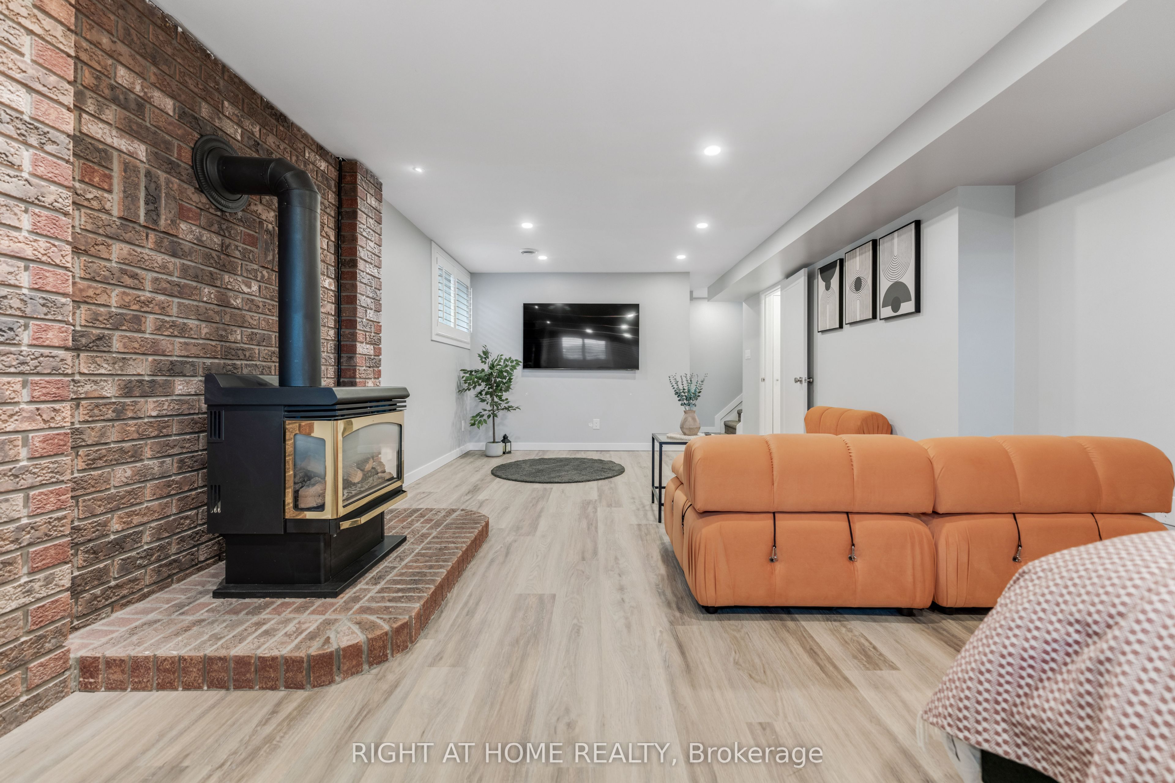 11 Nickel Street Property Photo 25