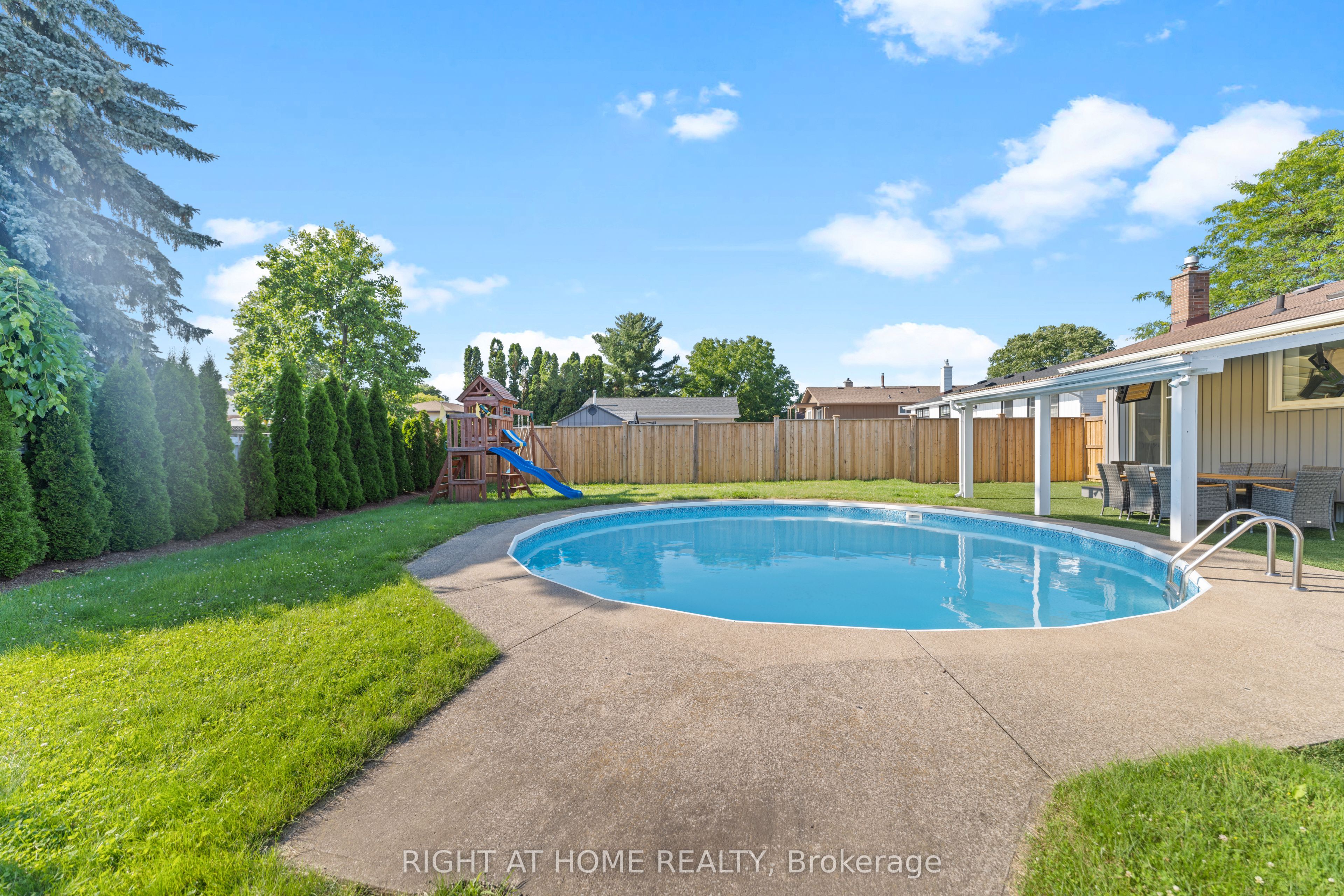 11 Nickel Street Property Photo 46