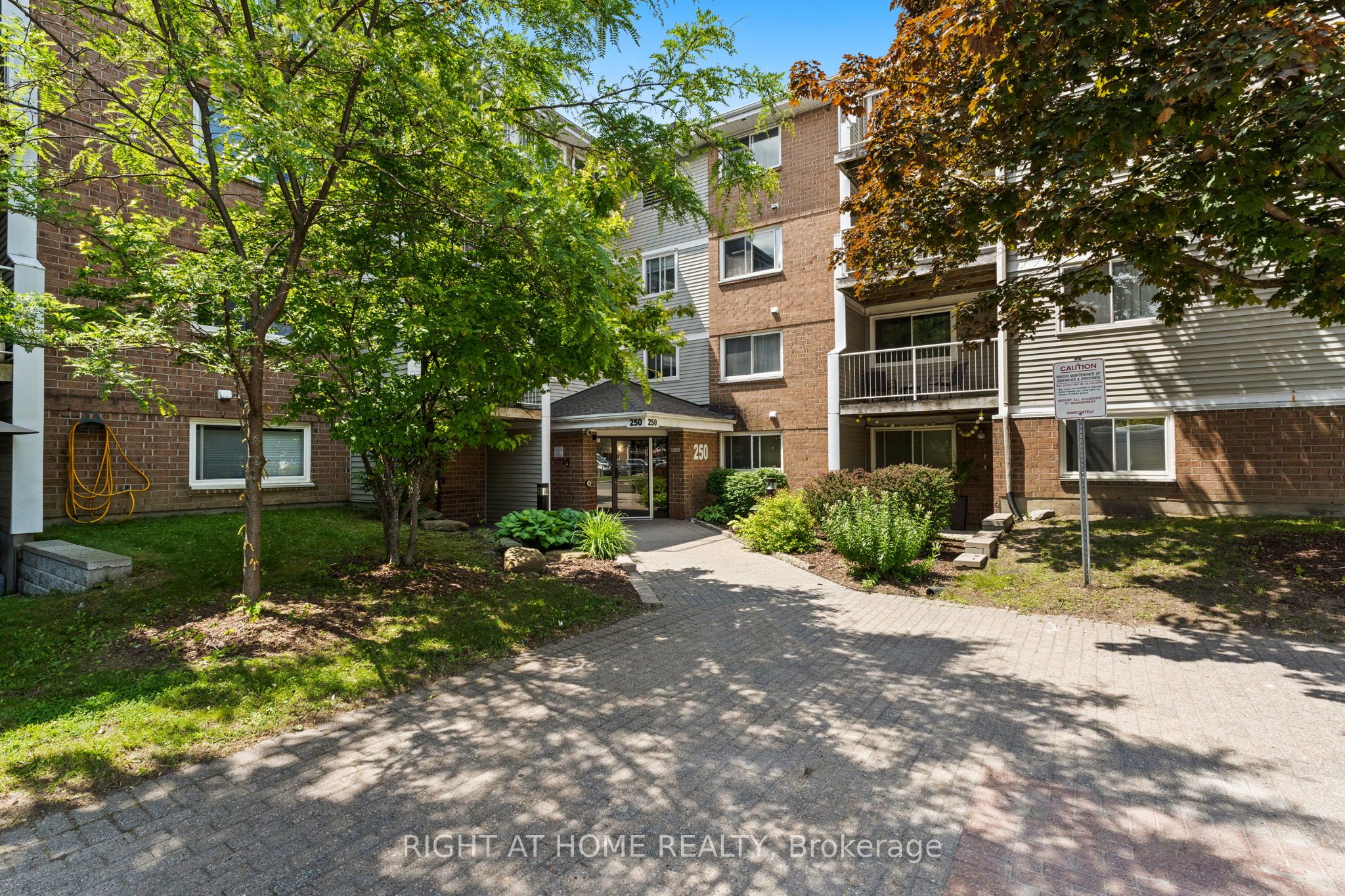 #207 - 250 Brittany Drive Property Photo 1
