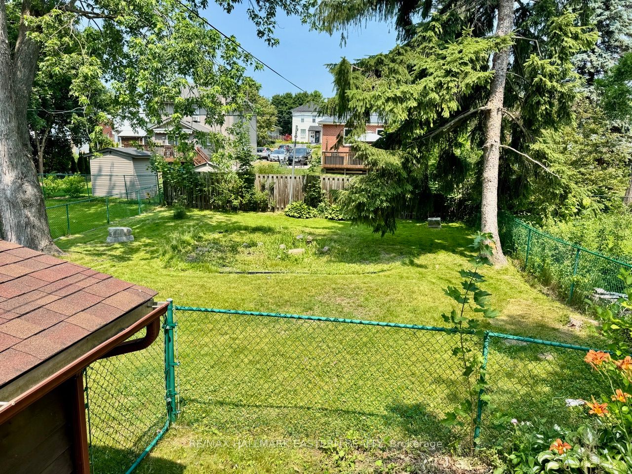 232 Munroe Avenue Property Photo 3