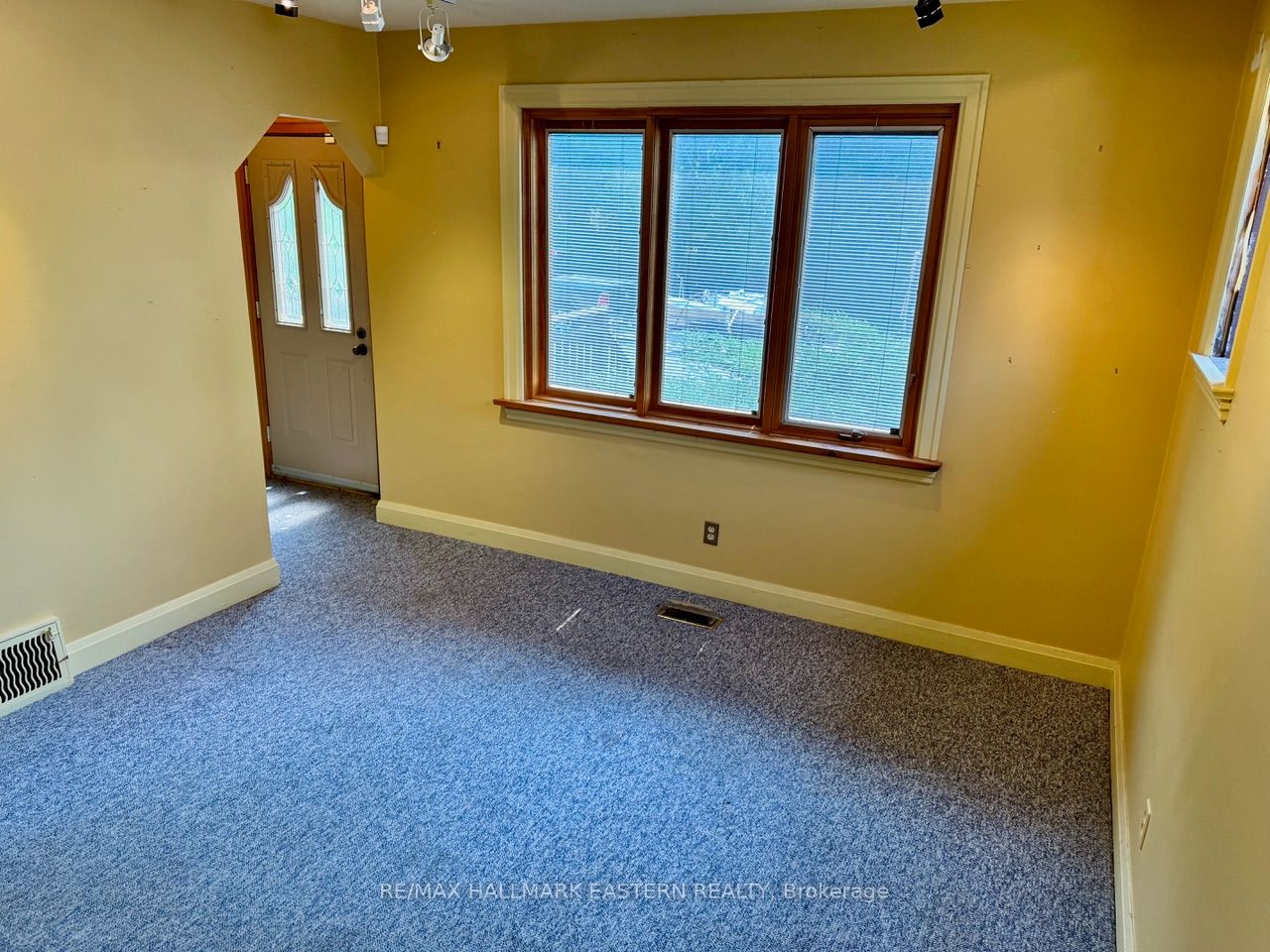 232 Munroe Avenue Property Photo 10