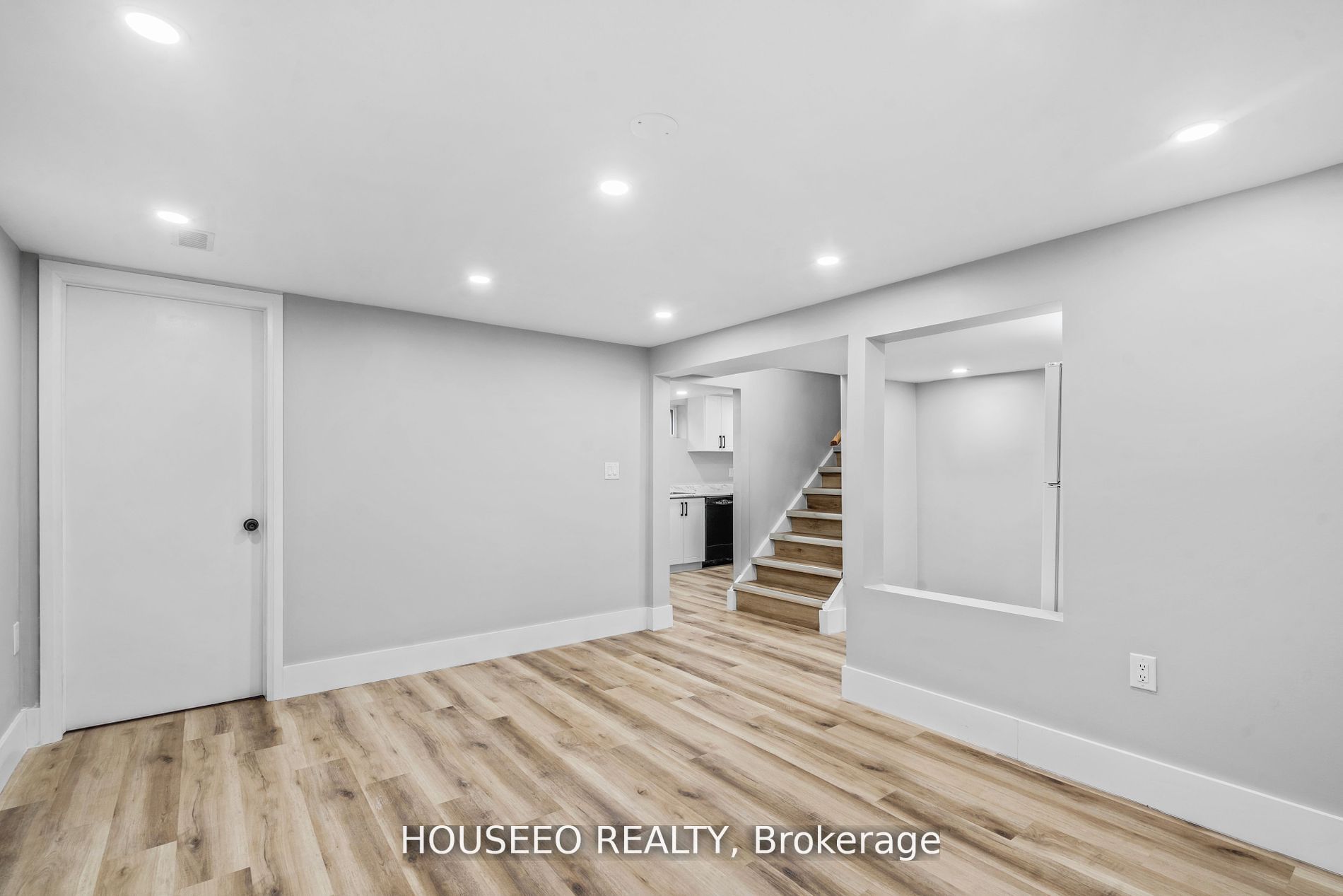 718 Leroy Avenue Property Photo 12