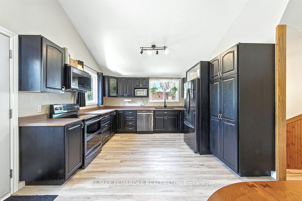 62 Mary Street Property Photo 8