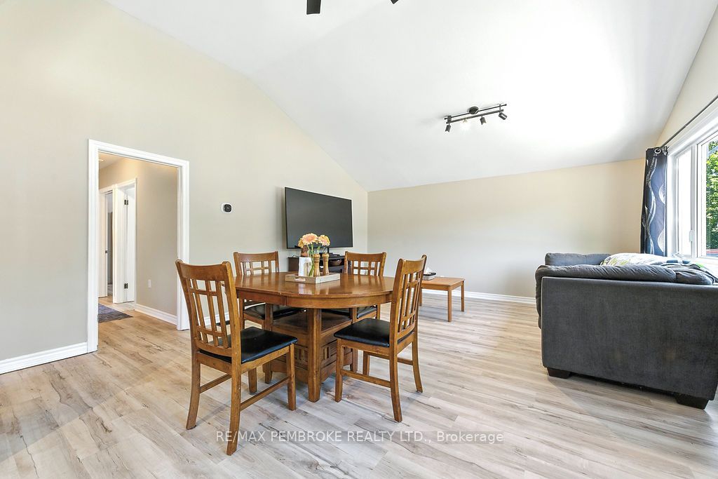 62 Mary Street Property Photo 11