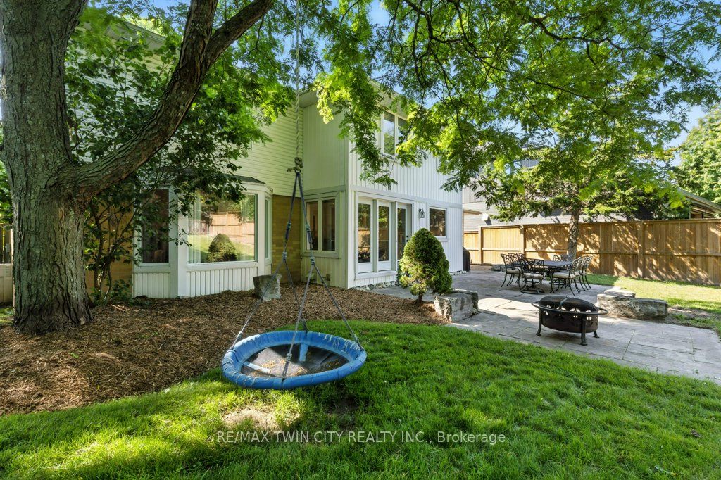 291 Lourdes Street Property Photo 35
