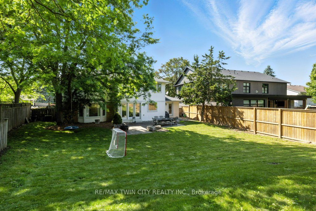 291 Lourdes Street Property Photo 36