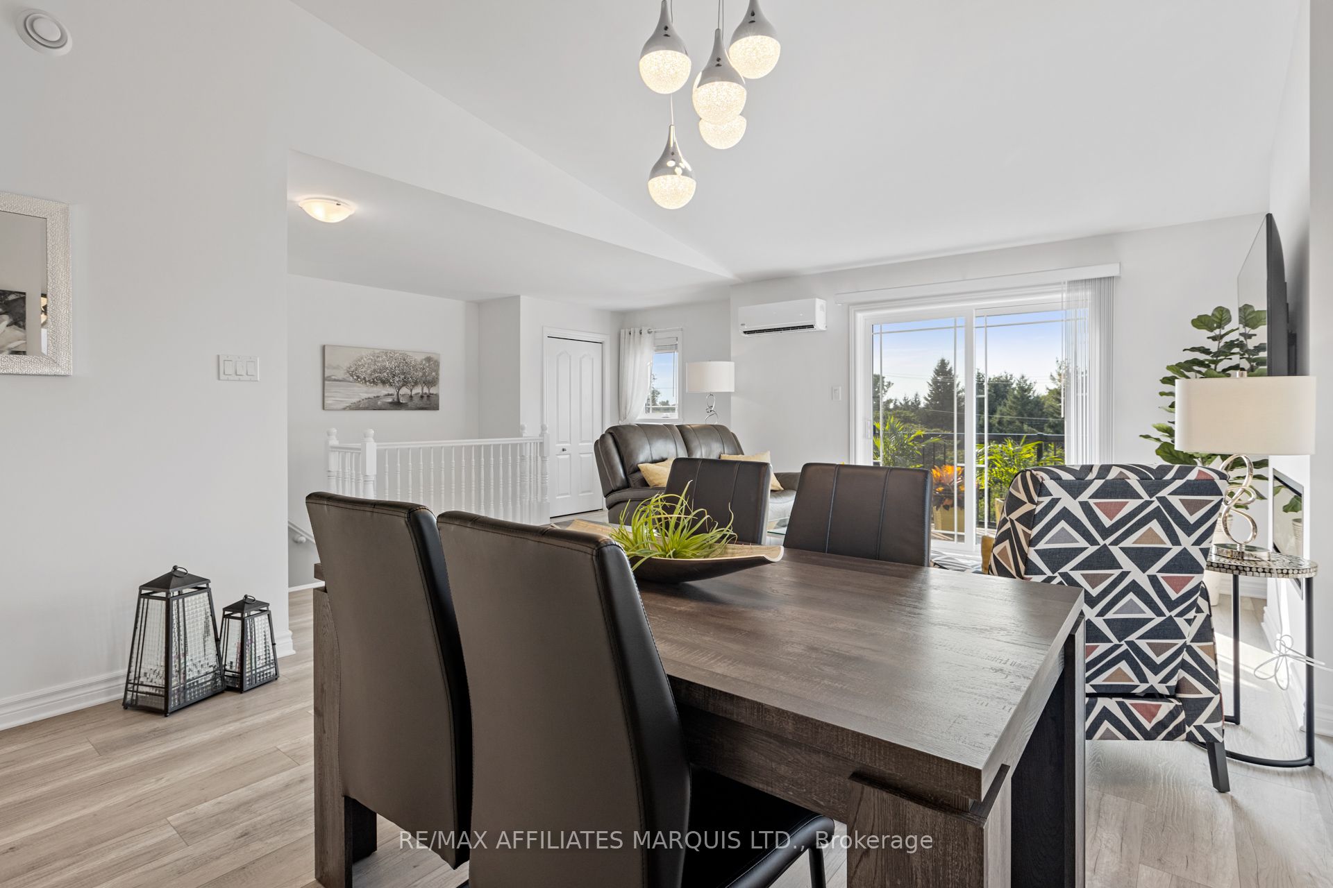 229 Water Street E 206 Property Photo 9