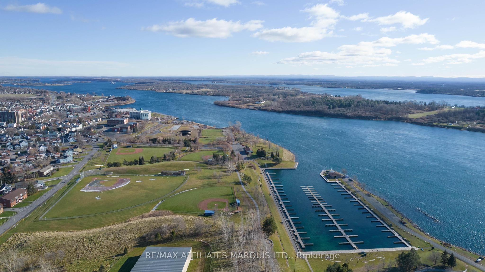 229 Water Street E 206 Property Photo 28