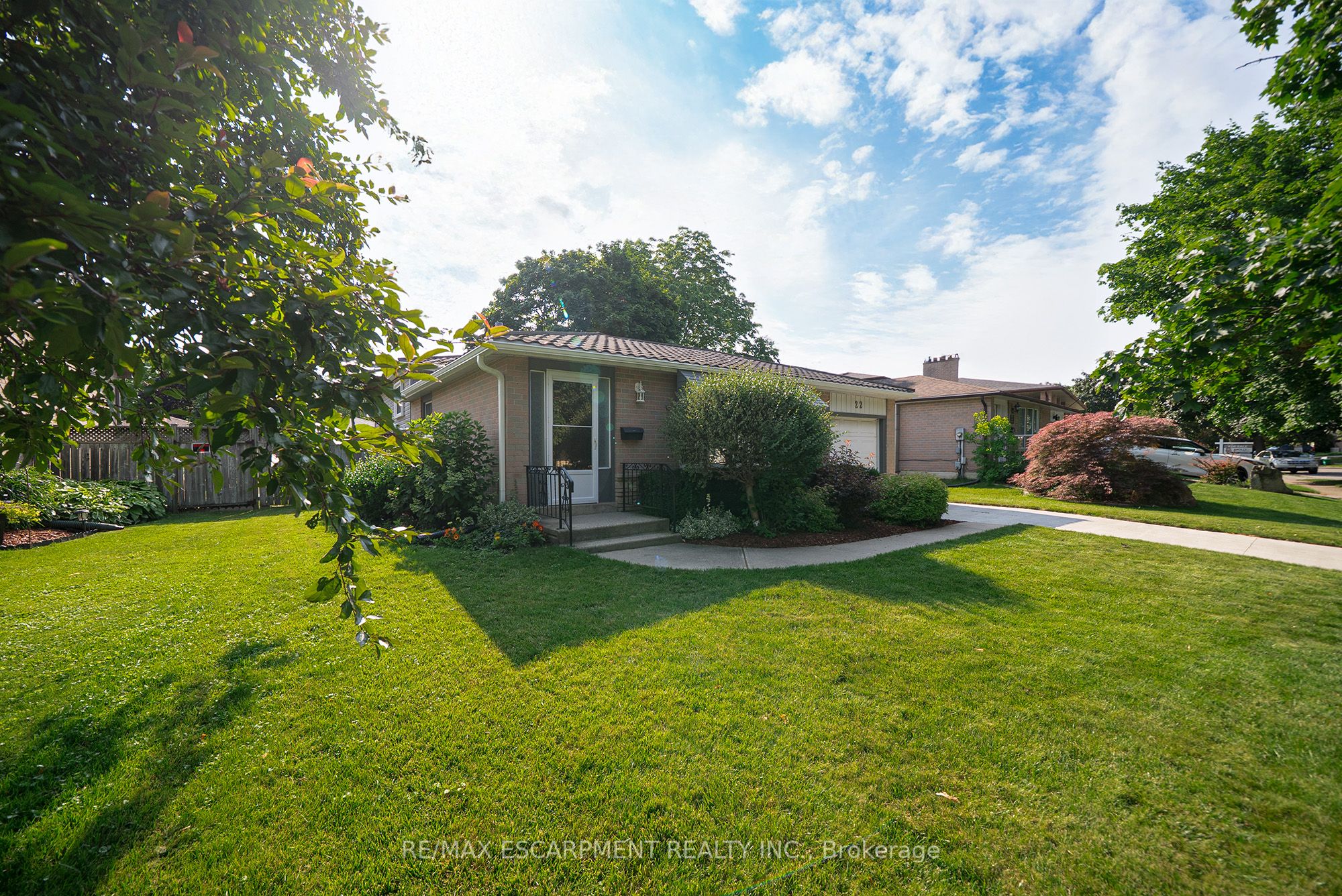 22 Sprucehill Drive Property Photo 3