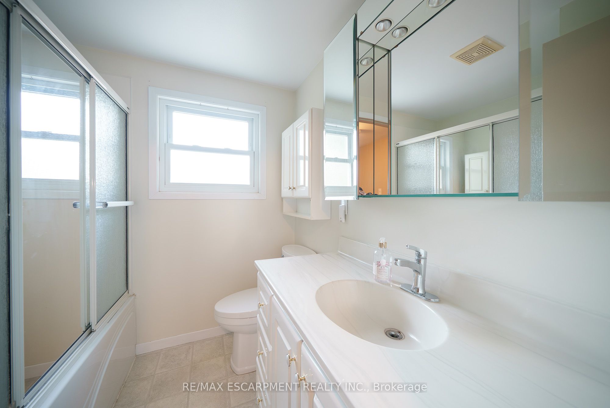 22 Sprucehill Drive Property Photo 19