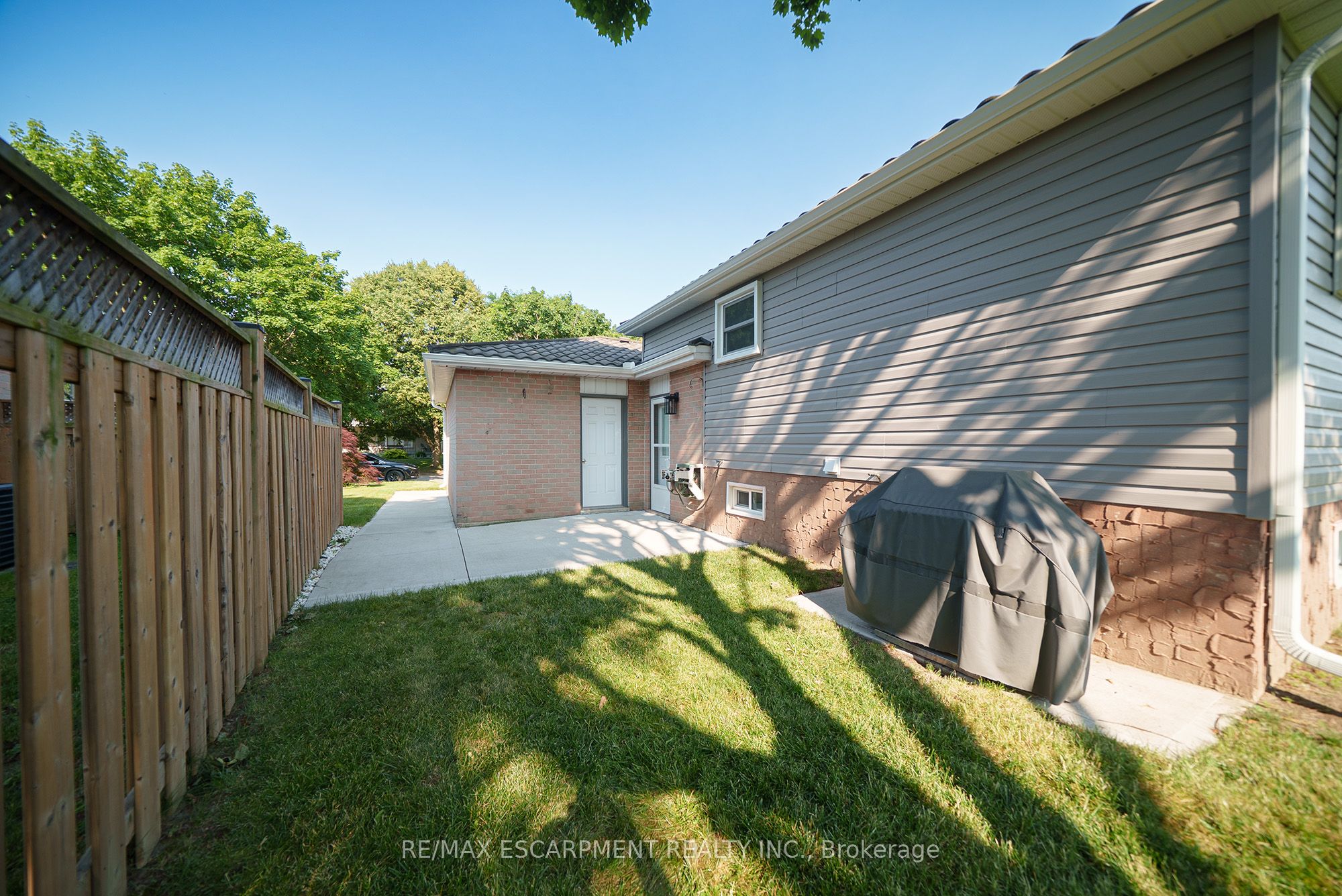 22 Sprucehill Drive Property Photo 27