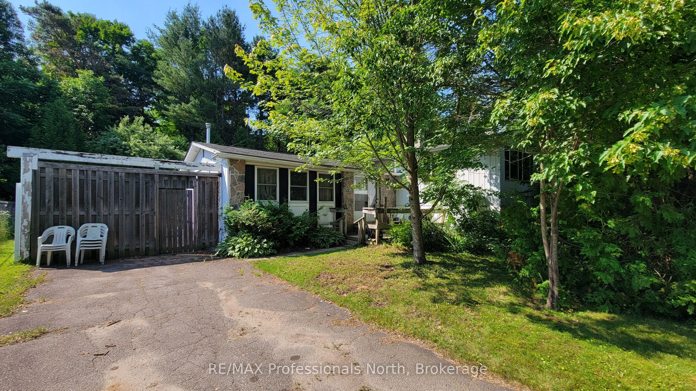21 Meadow Park Drive