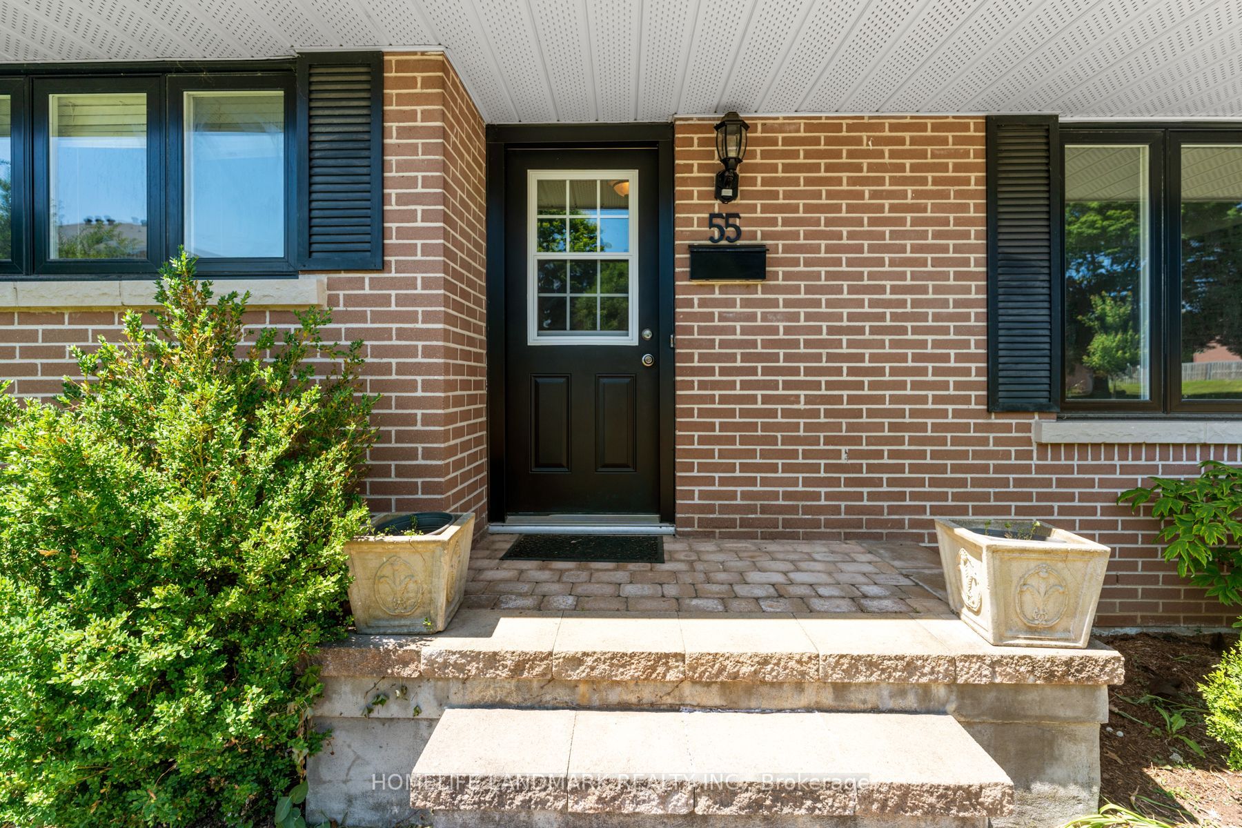 55 Cliff Crescent Property Photo 4