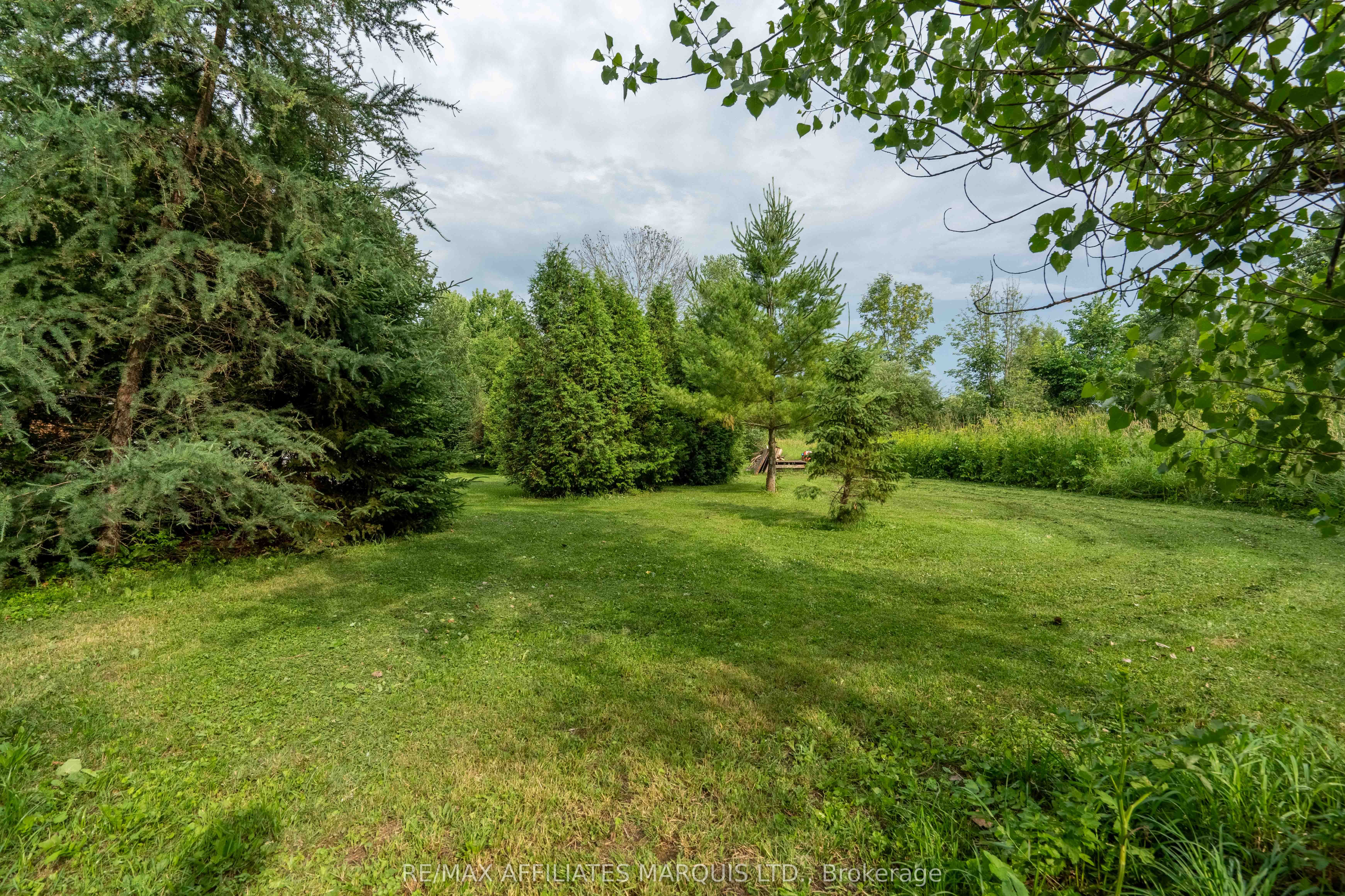 5042 Johnson Road Property Photo 9
