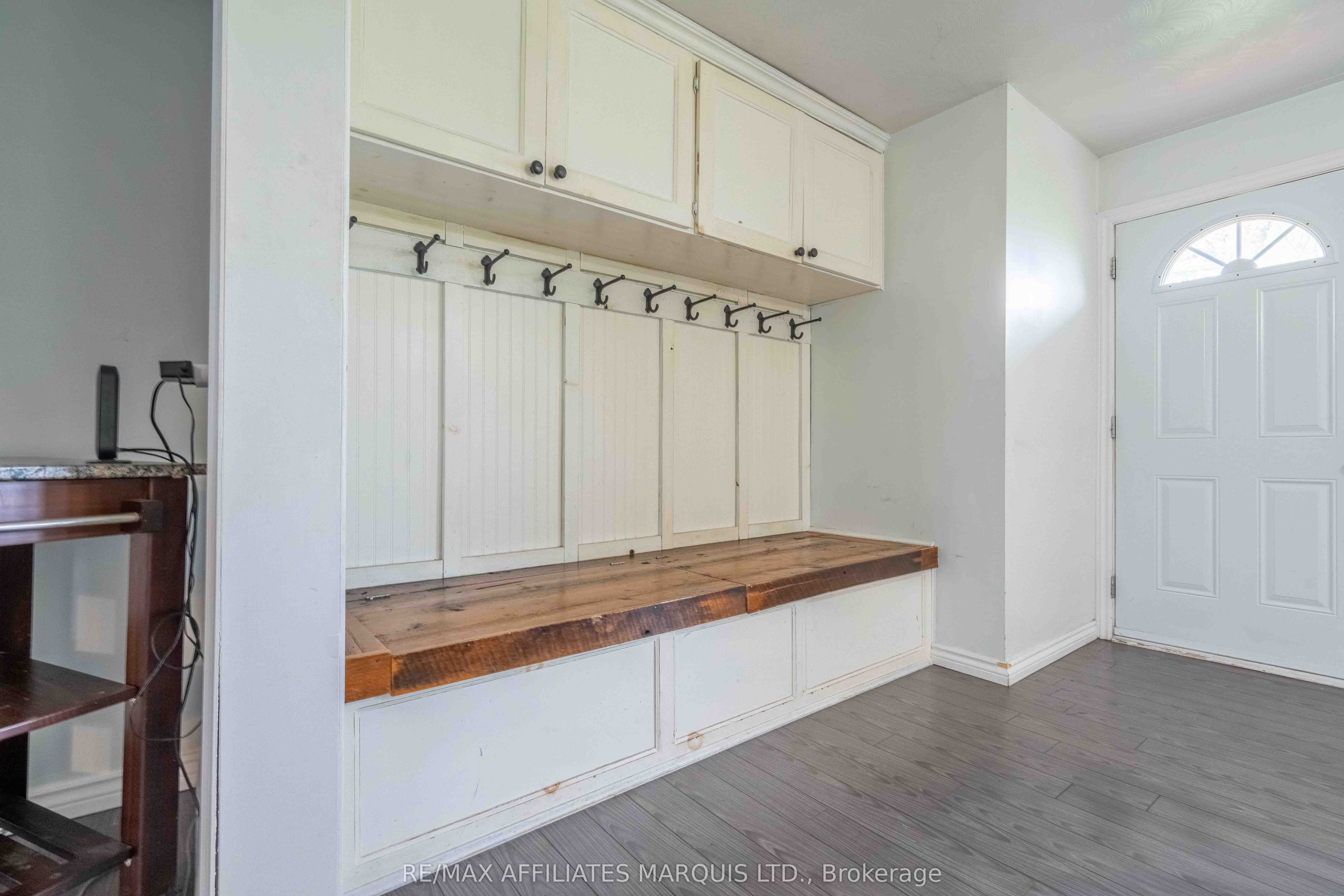 5042 Johnson Road Property Photo 19