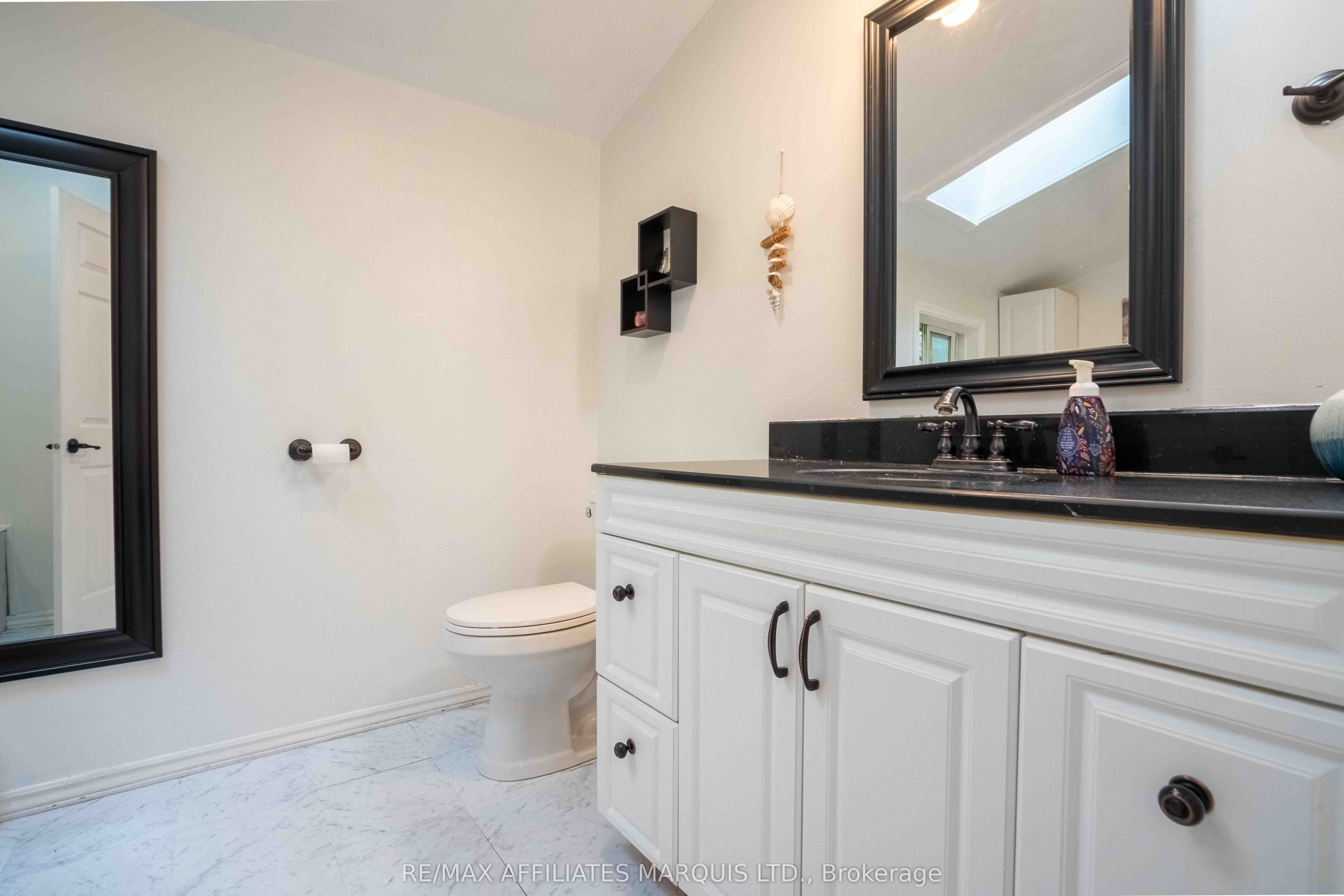 5042 Johnson Road Property Photo 33