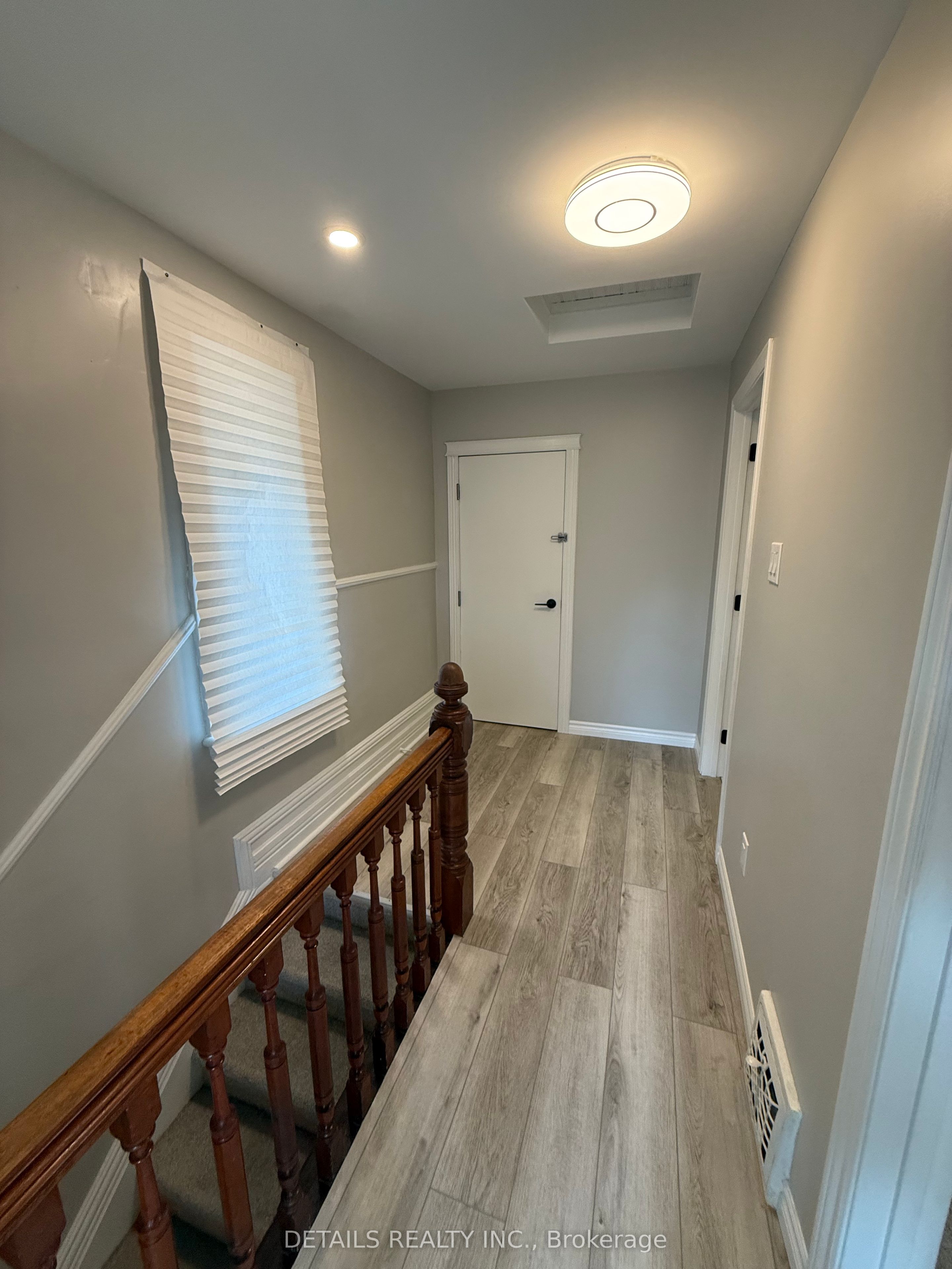 483 Parkdale Avenue Property Photo 11