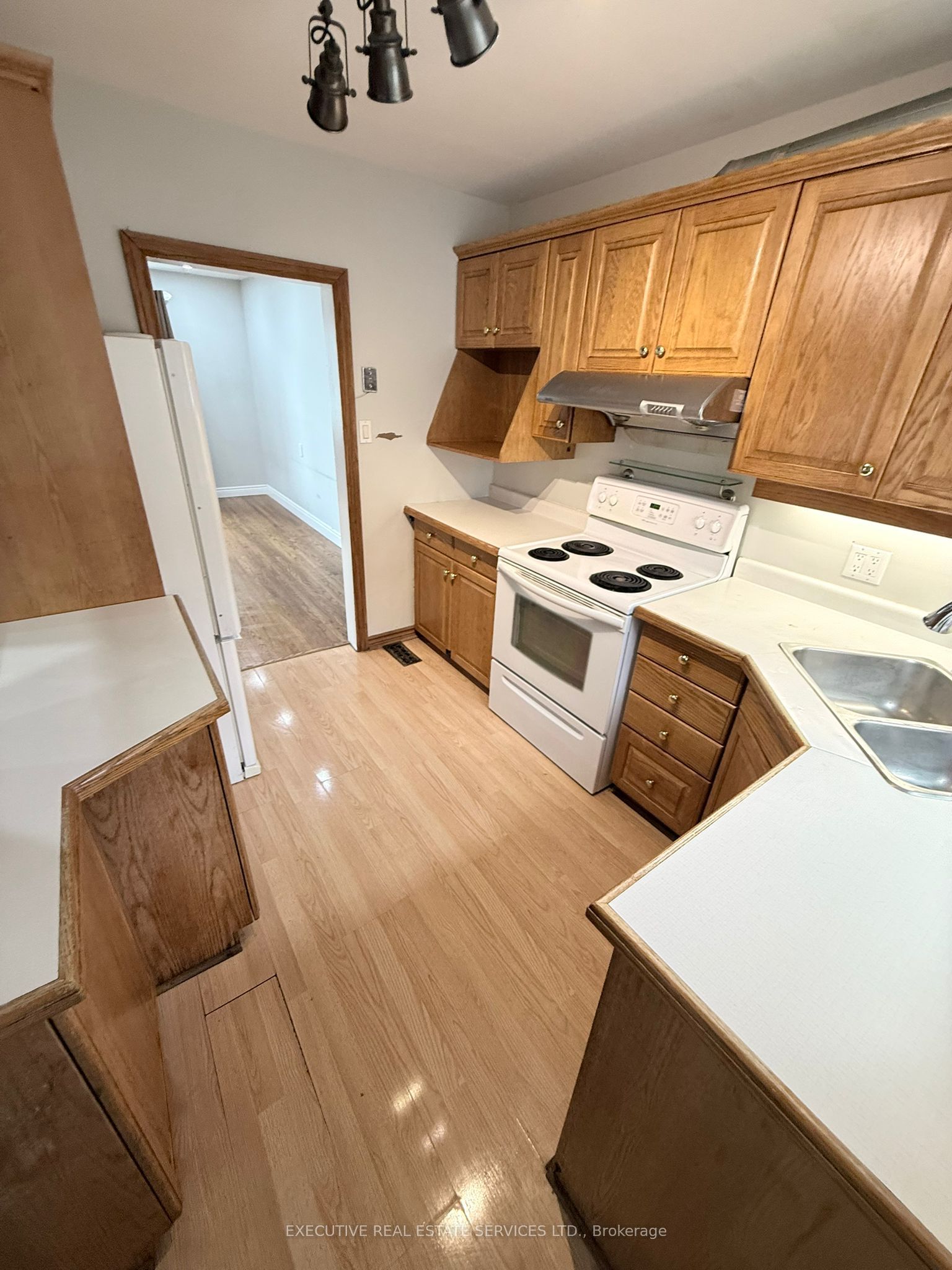 134 Oriole Avenue Property Photo 1
