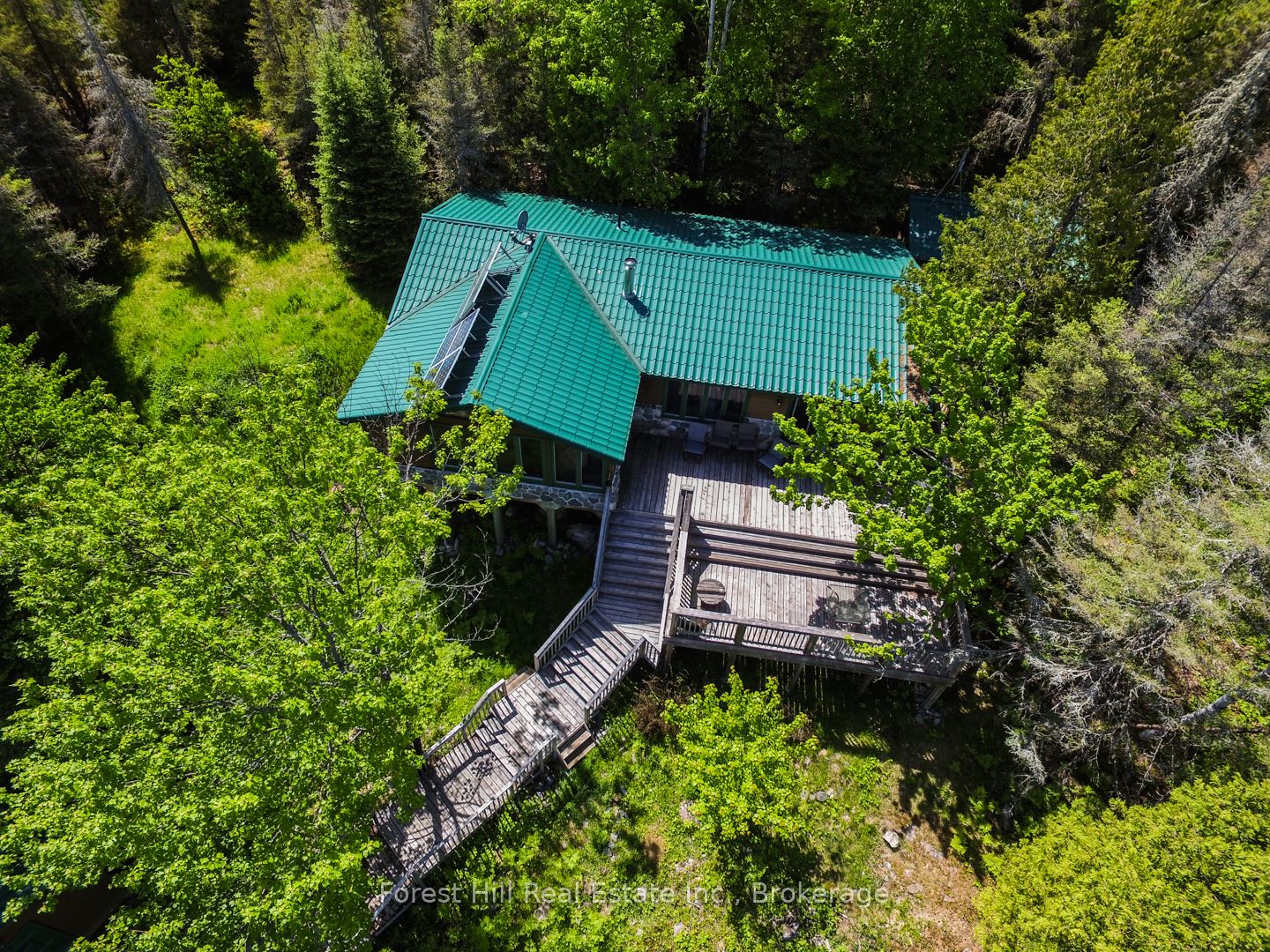 10365 Rabbit Property Photo 4