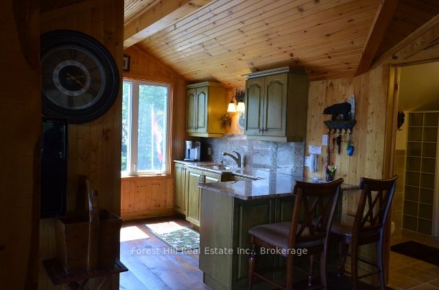 10365 Rabbit Property Photo 13