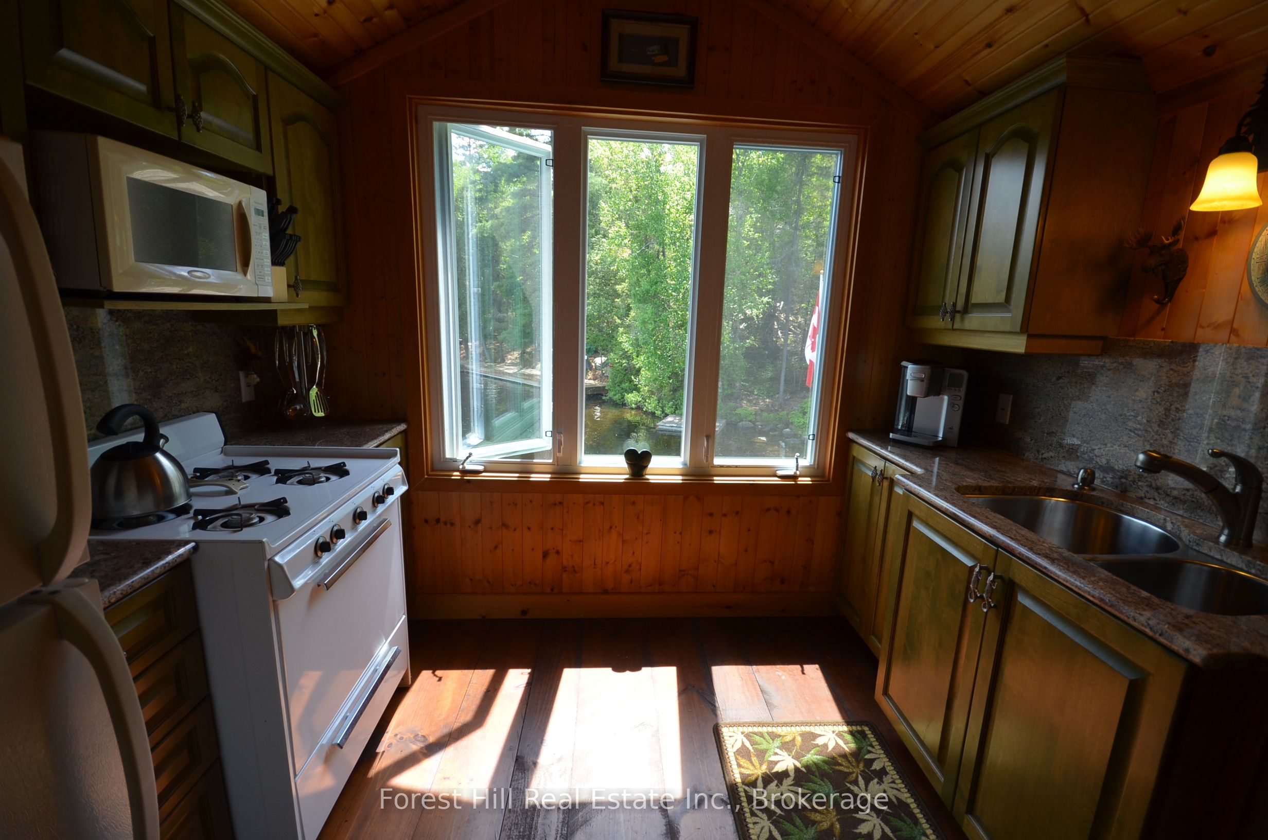 10365 Rabbit Property Photo 20