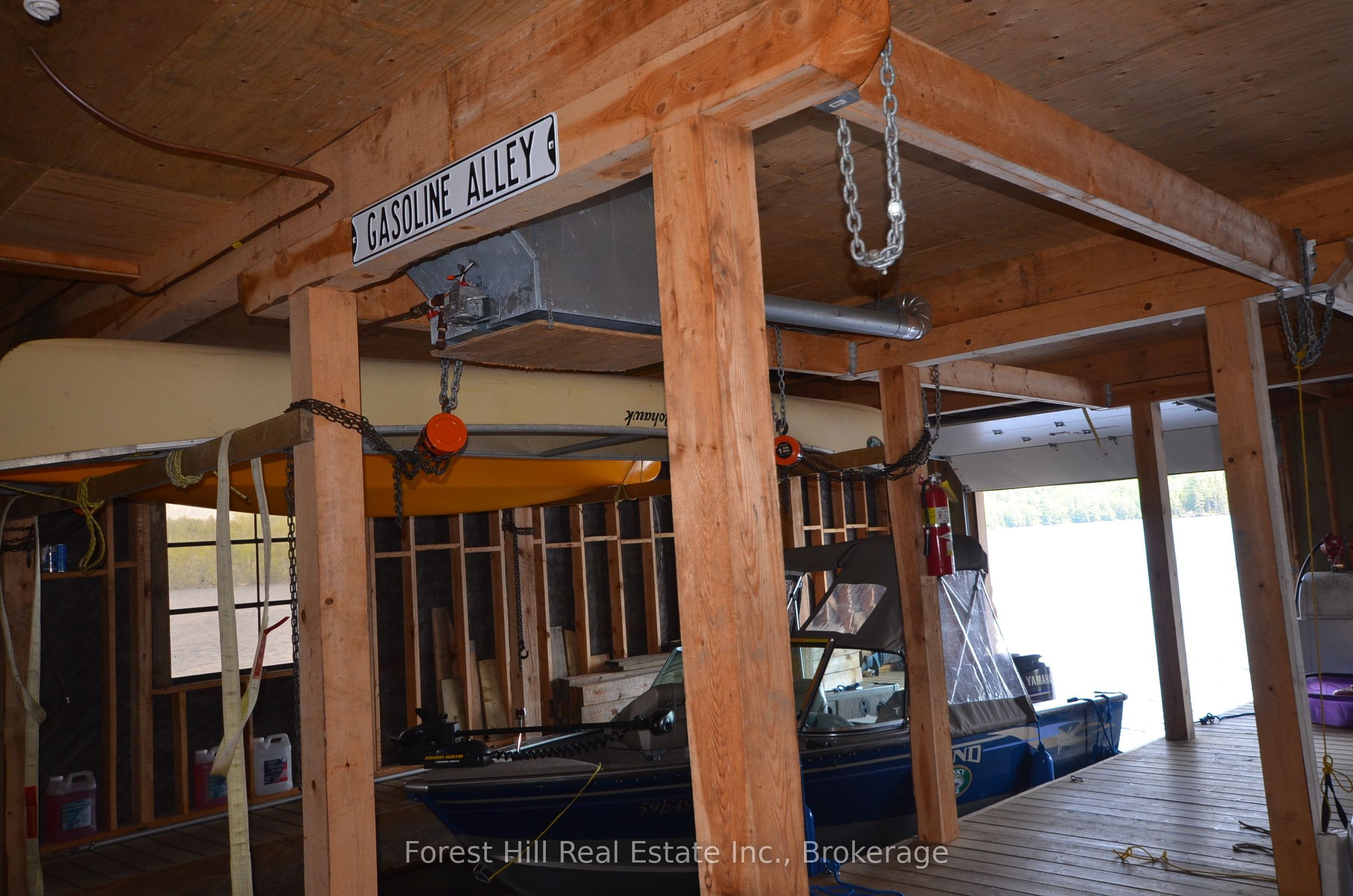 10365 Rabbit Property Photo 35