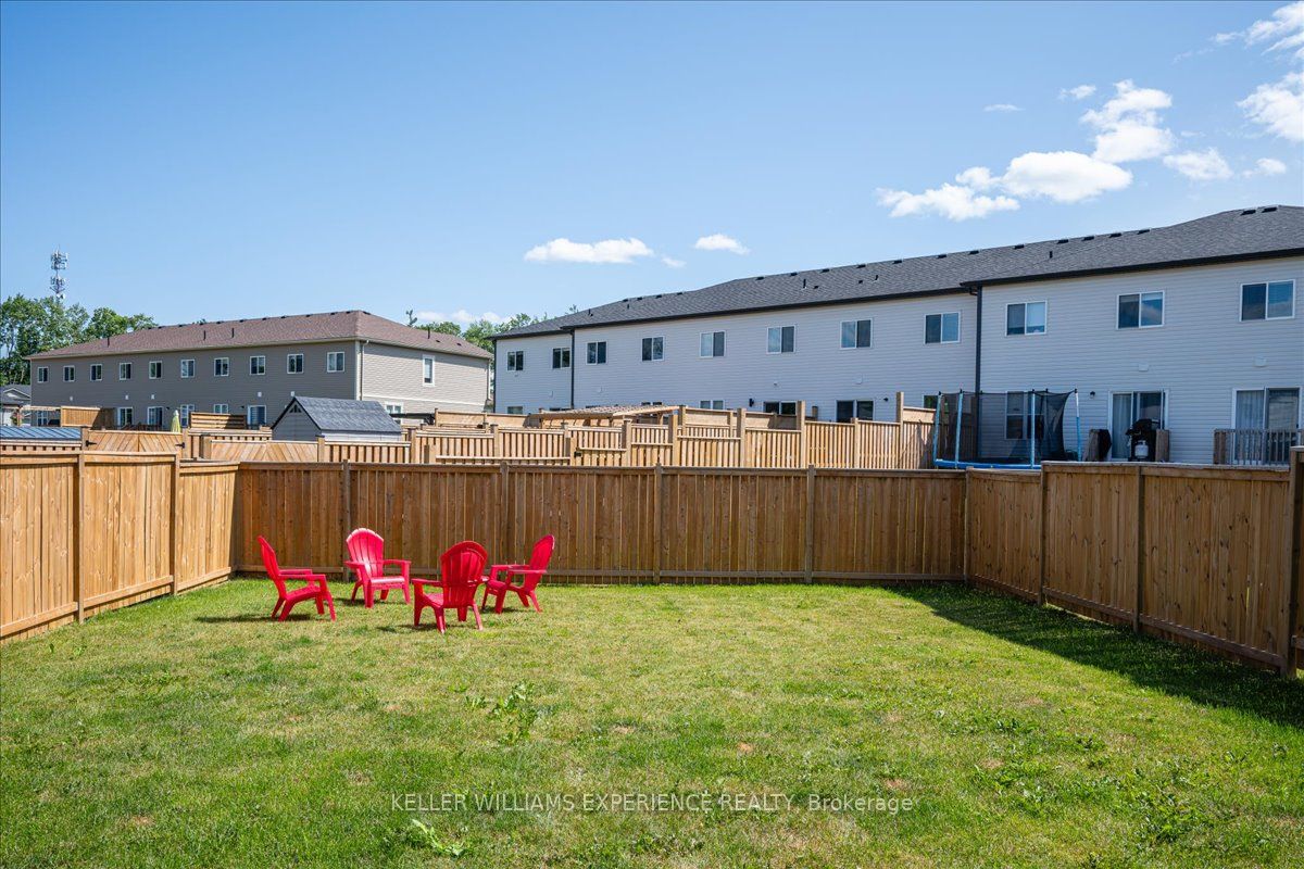 220 Wild Rose Drive Property Photo 7