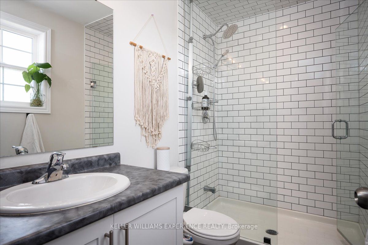 220 Wild Rose Drive Property Photo 32