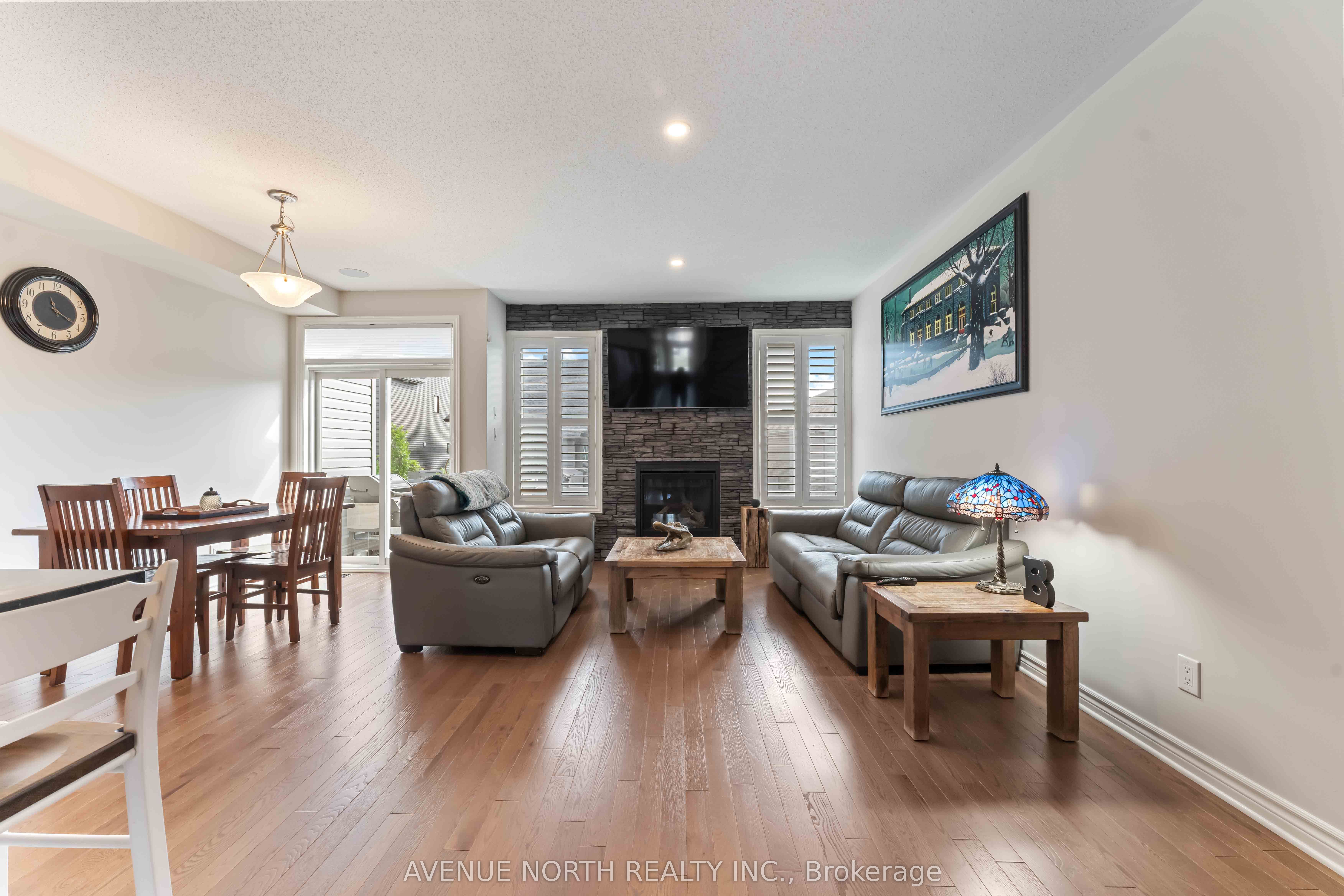 1140 Beckett Crescent Property Photo 5
