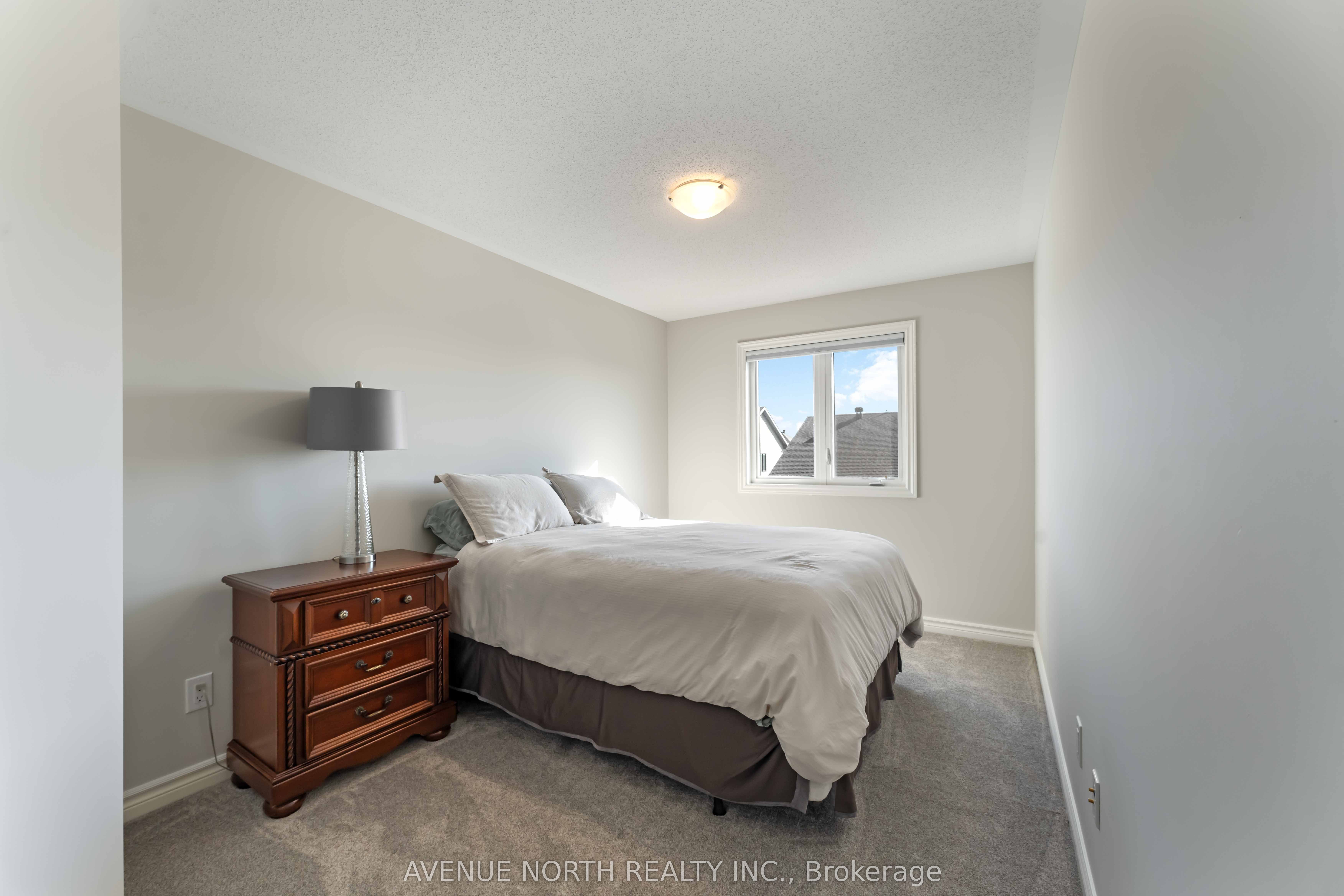 1140 Beckett Crescent Property Photo 25