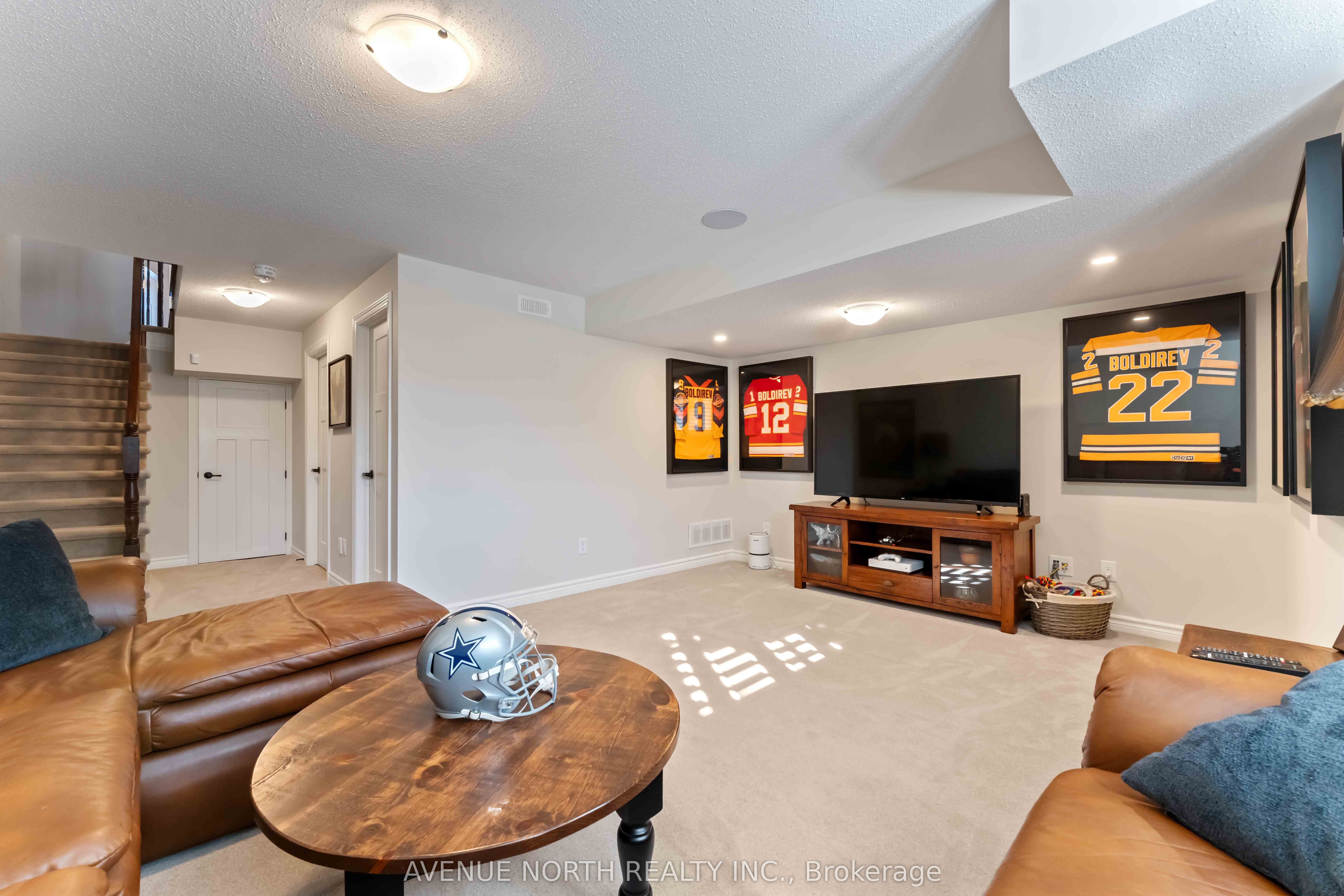 1140 Beckett Crescent Property Photo 36