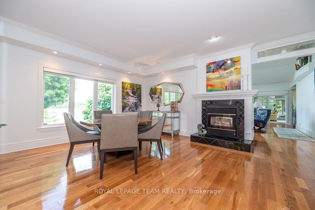 2741 Foymount Road Property Photo 7