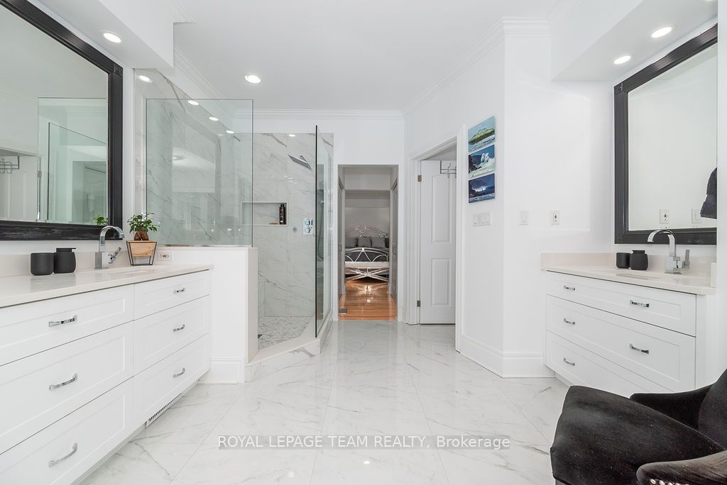 2741 Foymount Road Property Photo 22