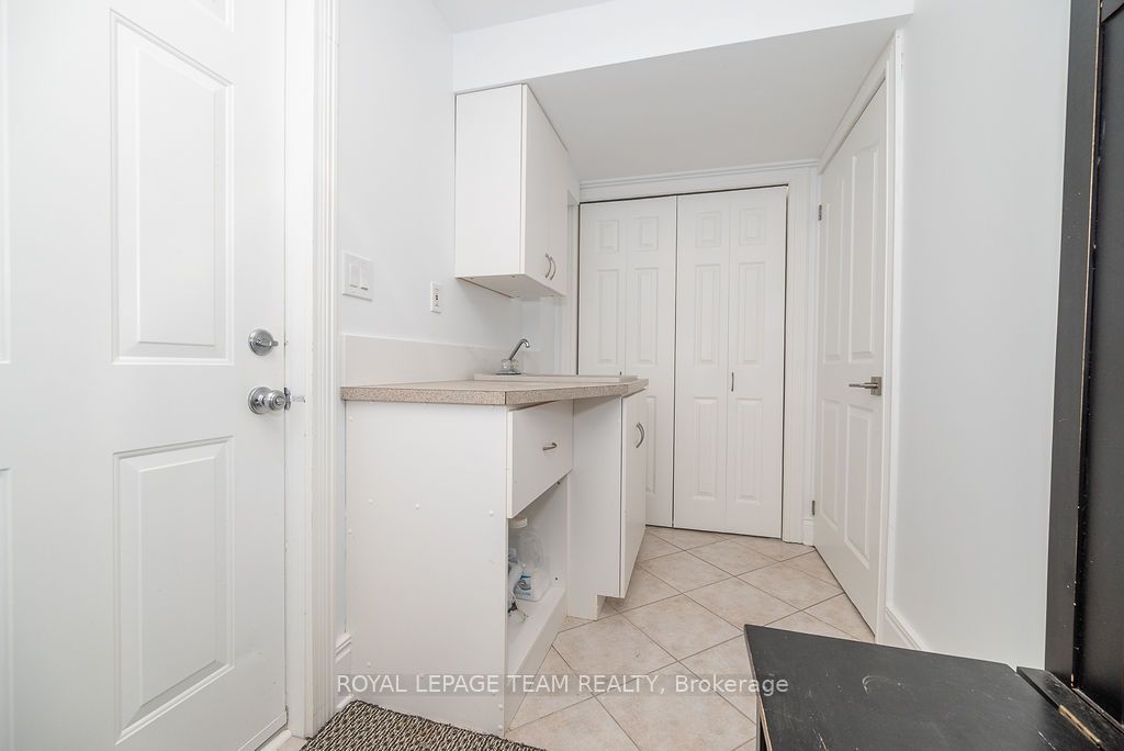 2741 Foymount Road Property Photo 26