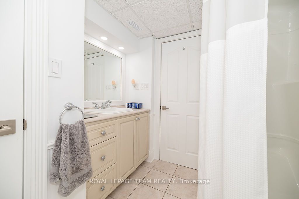 2741 Foymount Road Property Photo 28