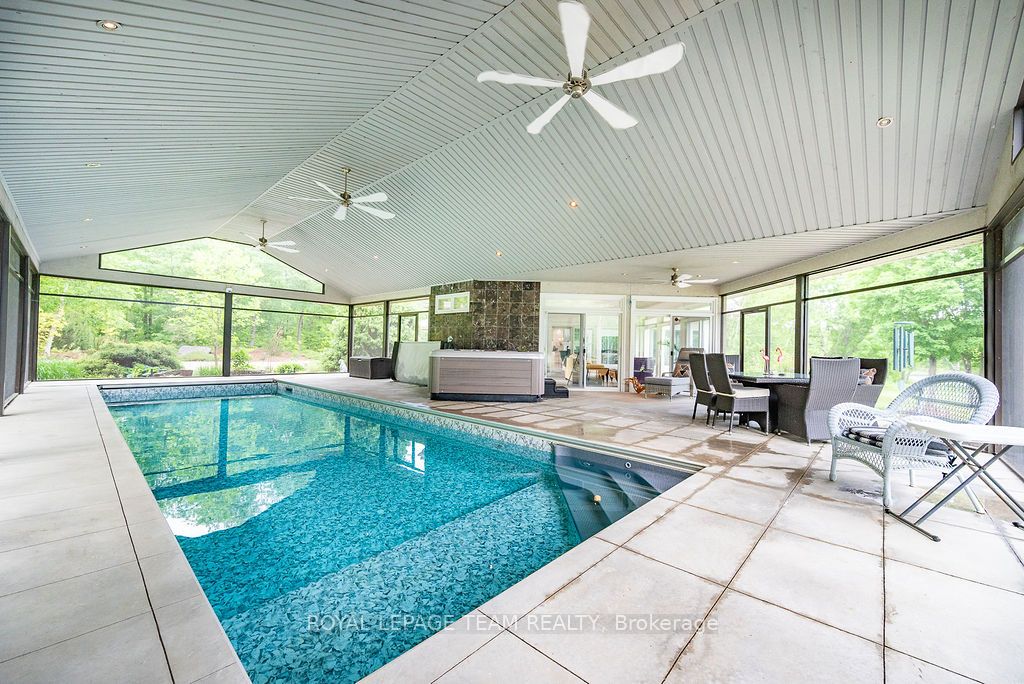 2741 Foymount Road Property Photo 35